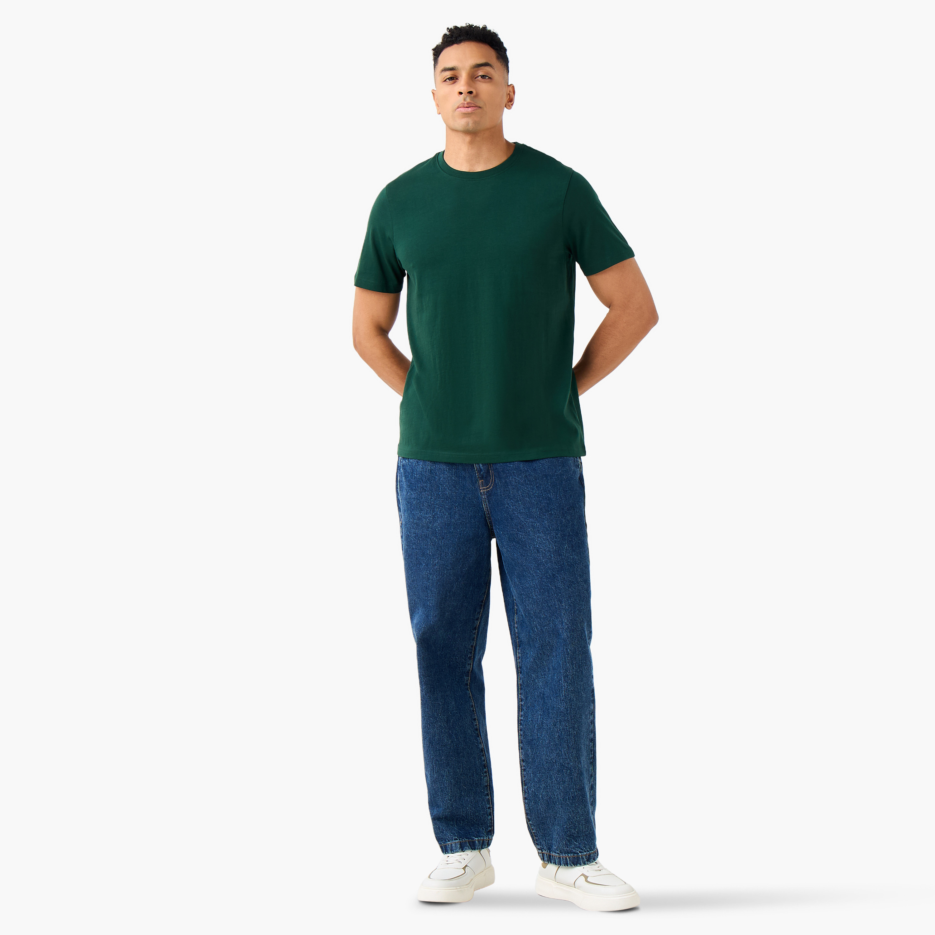 تيشيرت بقصة عادية وياقة ضيقة وأكمام قصيرة للرجال-men-clothing-tshirtsandpolos-tshirts-image-3