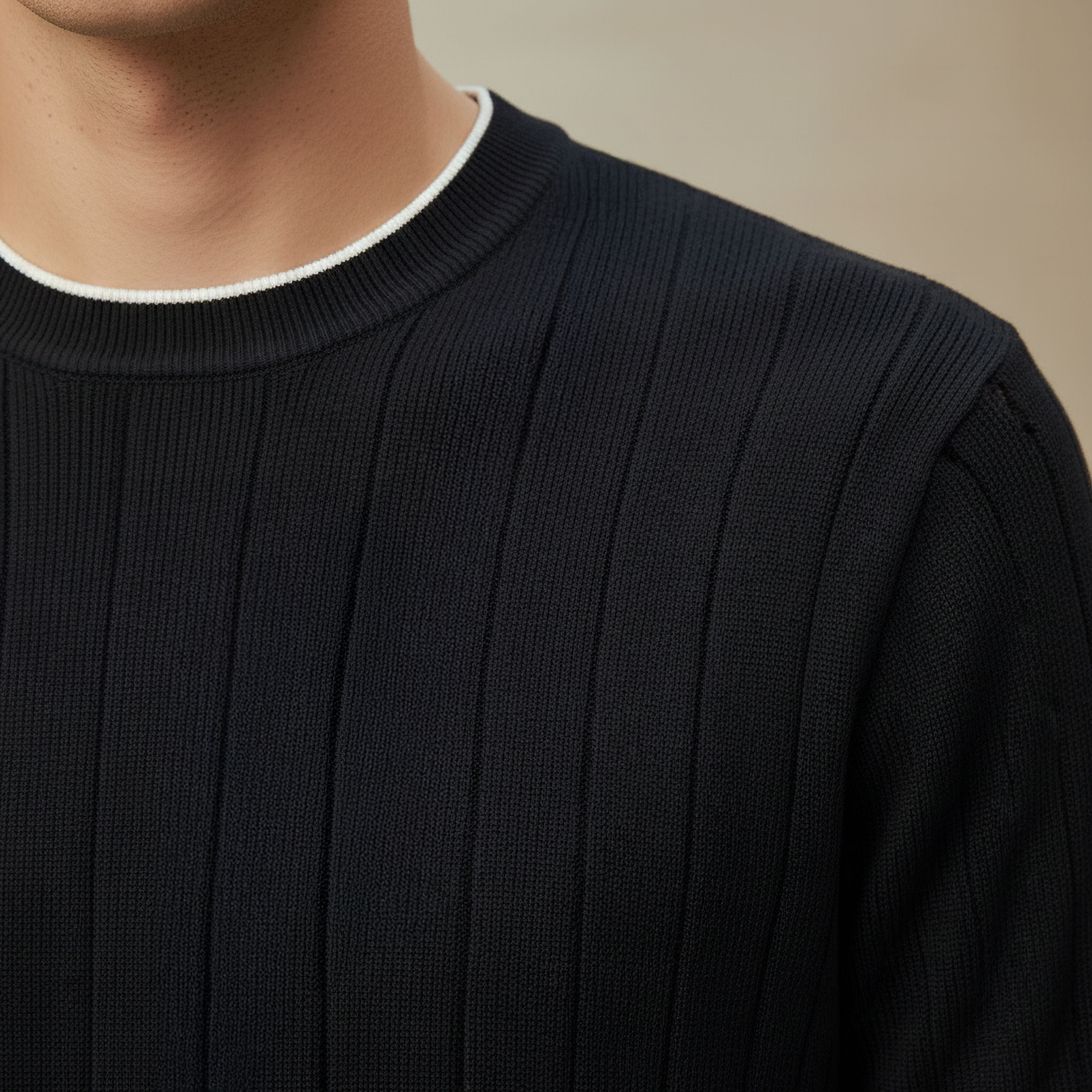 تيشيرت بارز الملمس بقصّة عادية وياقة مستديرة وأكمام قصيرة للرجال-men-clothing-tshirtsandpolos-tshirts-image-4