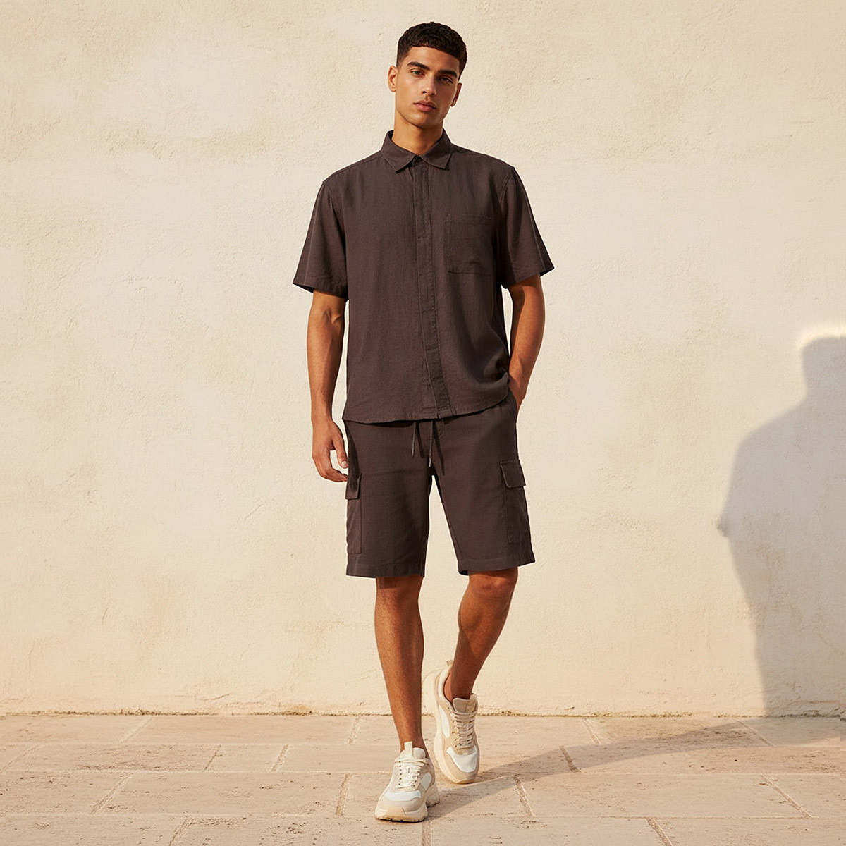 قميص من مزيج الكتان بقصّة عادية وياقة عادية للرجال-men-clothing-shirts-image-15