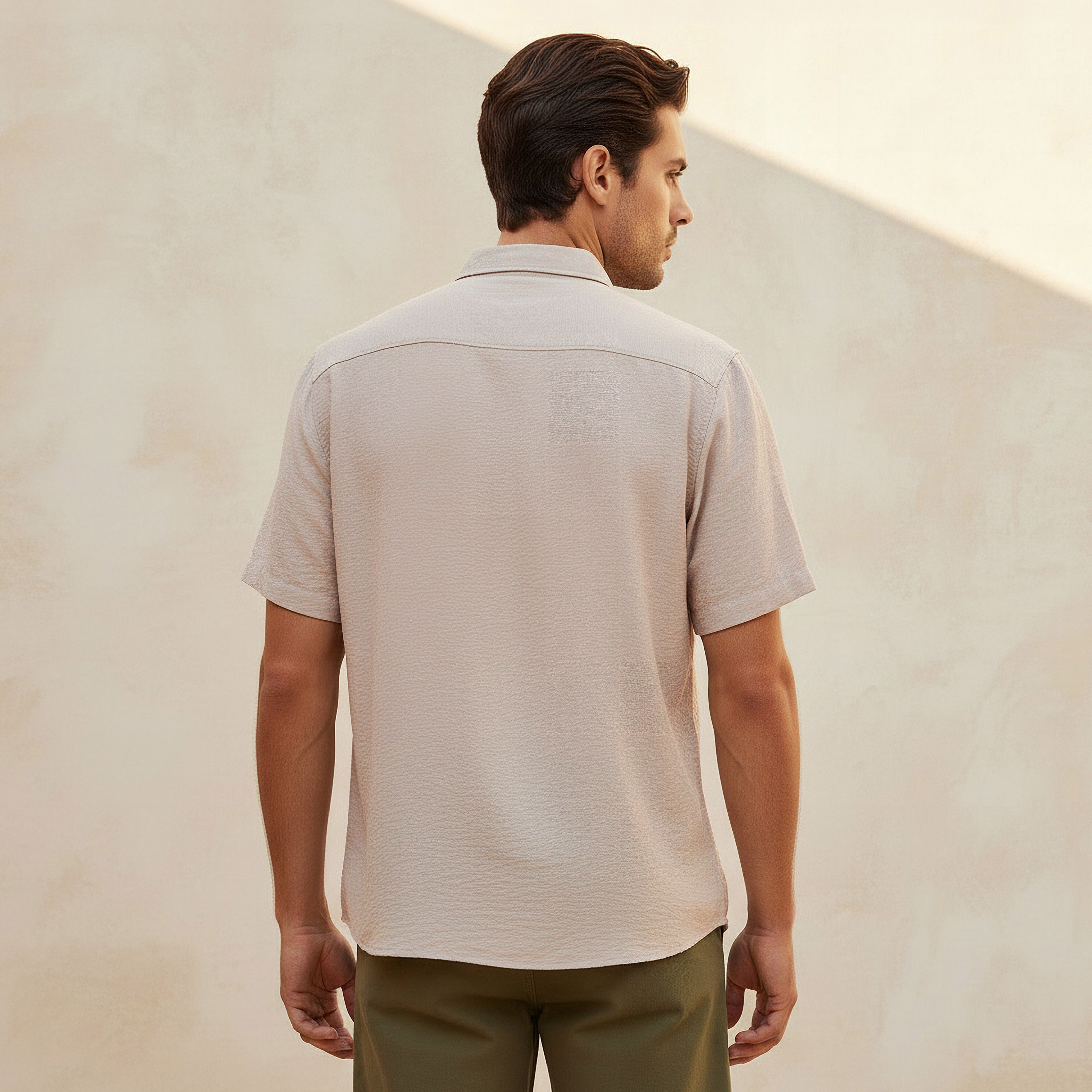 Men Regular Fit Collared Crinkle Textured Short Sleeves Shirt-men-clothing-shirts-image-4