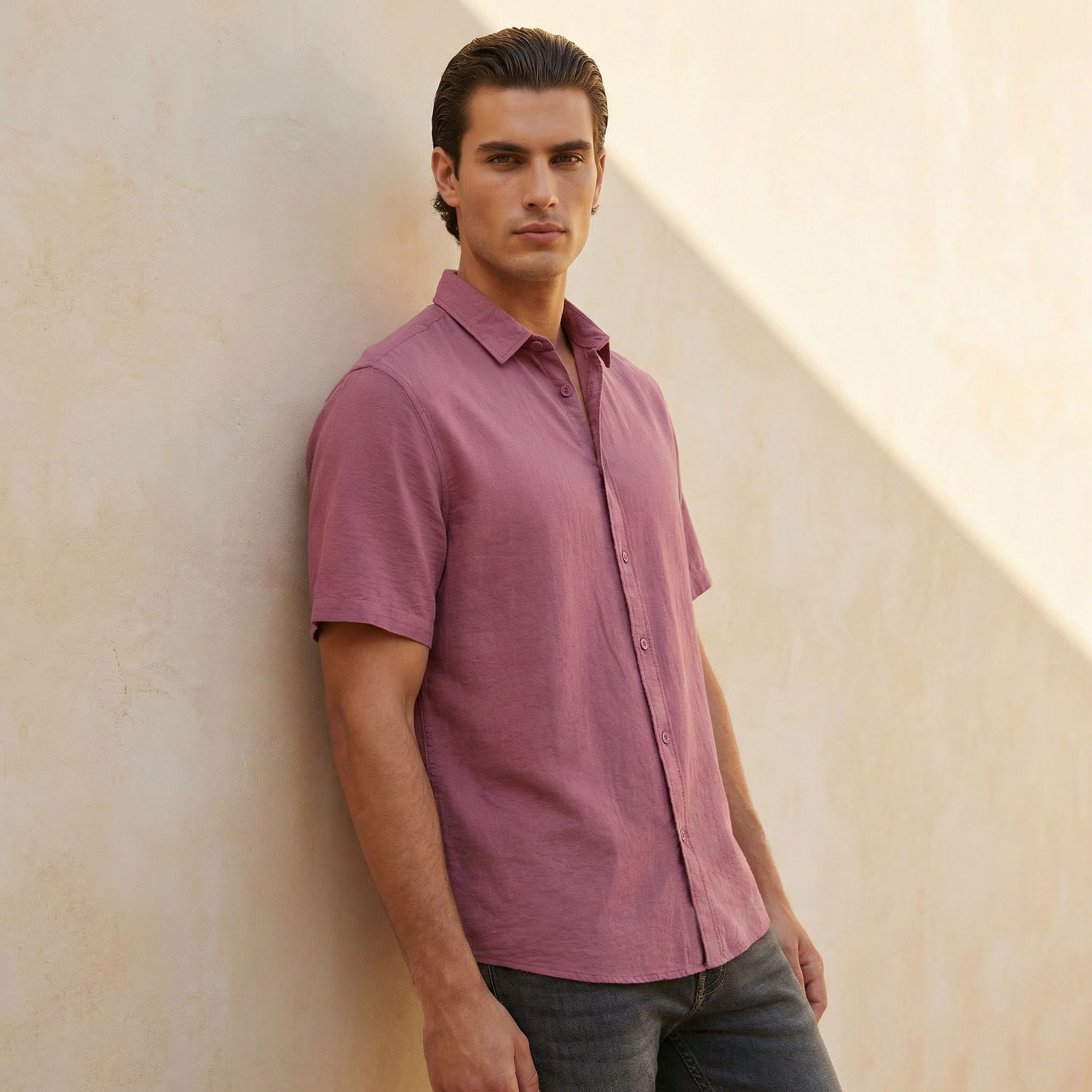 Men Regular Fit Collared Crinkle Textured Short Sleeves Shirt-men-clothing-shirts-image-1