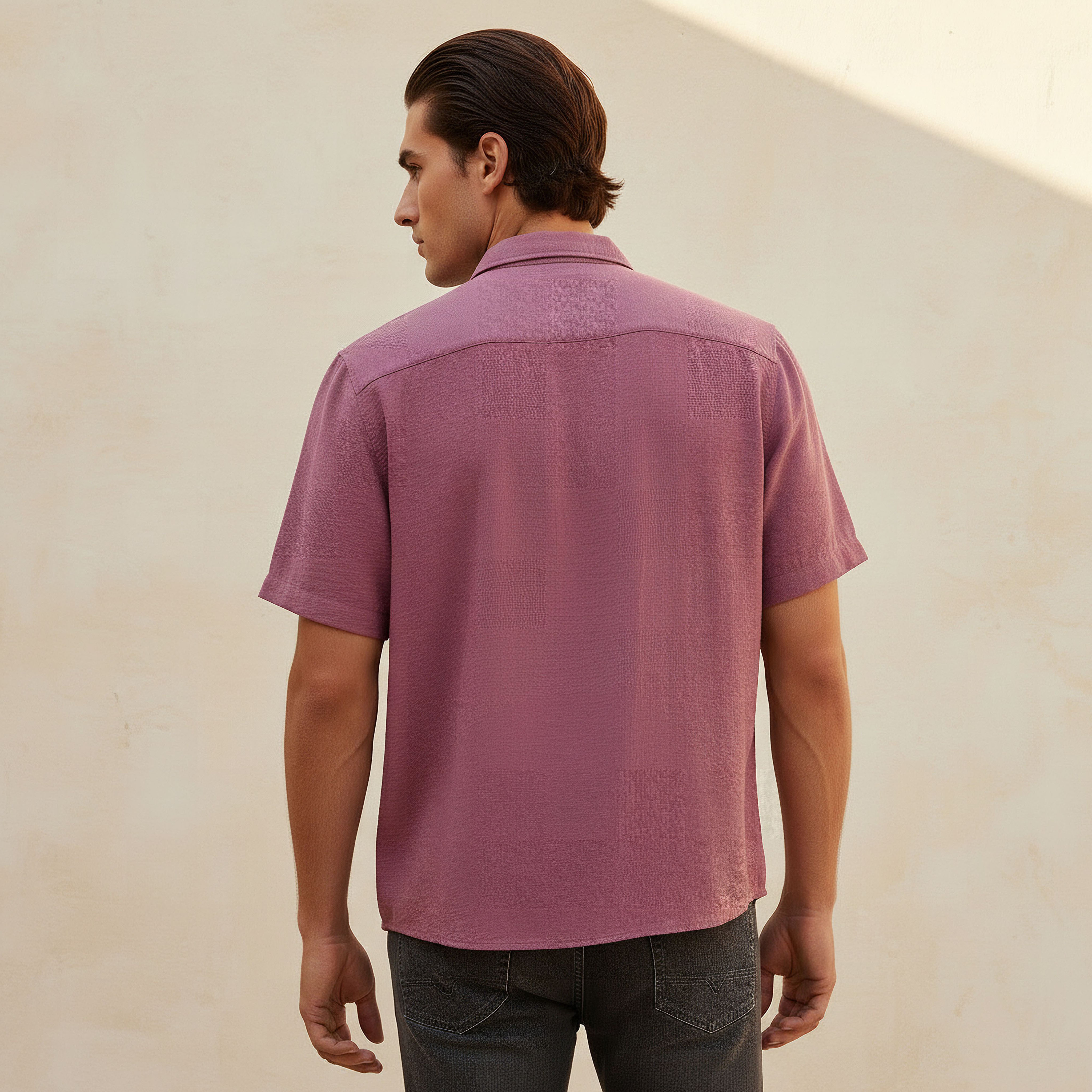 Men Regular Fit Collared Crinkle Textured Short Sleeves Shirt-men-clothing-shirts-image-4