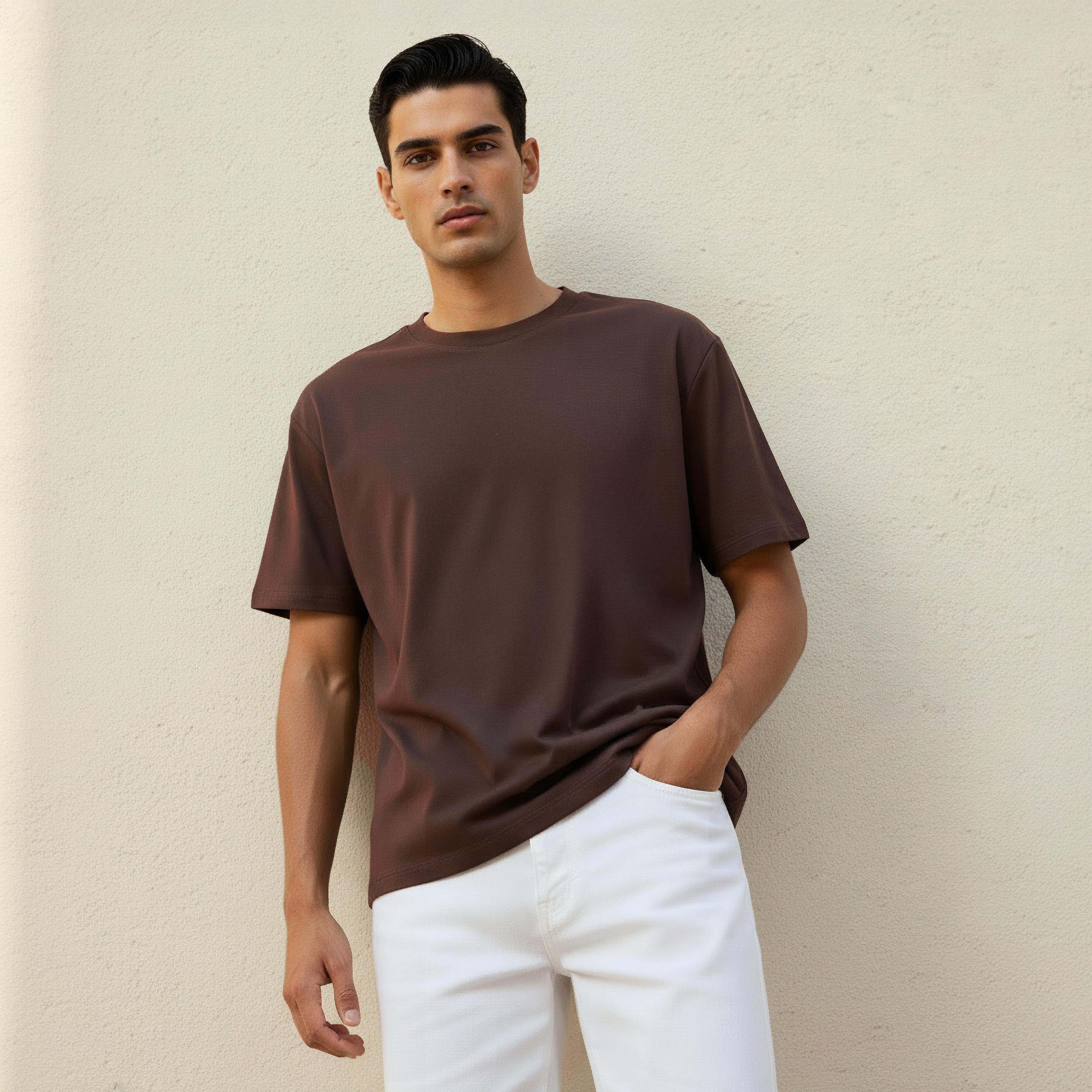 تيشيرت بقصة مريحة وياقة ضيقة وأكمام قصيرة للرجال-men-clothing-tshirtsandpolos-tshirts-image-1