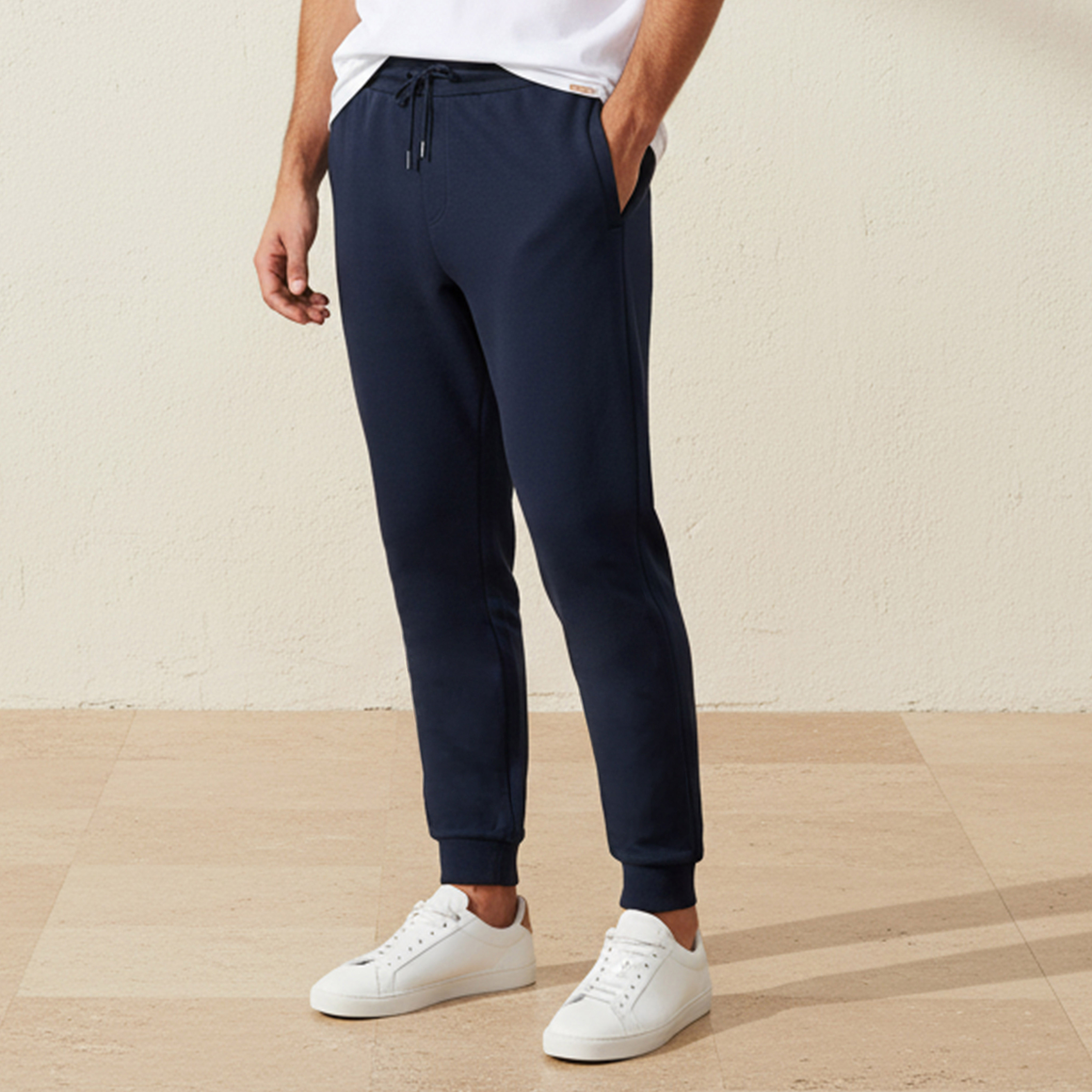 Men Regular Fit Joggers with Drawstring Closure-men-clothing-bottoms-joggers-image-1