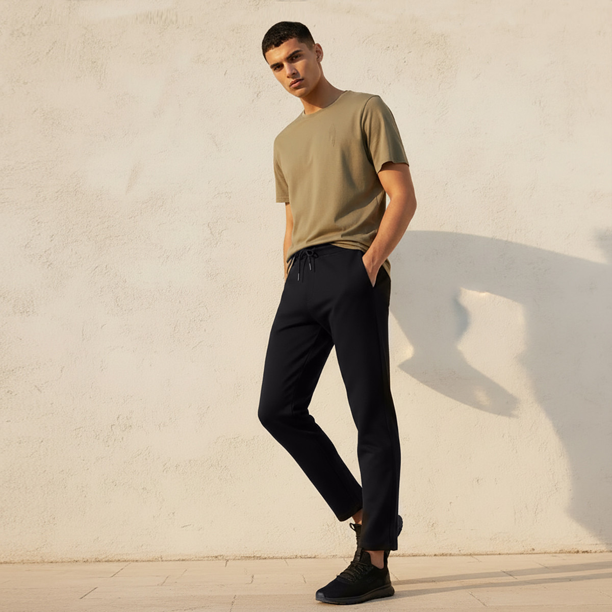 Men Regular Fit Scuba Joggers with Drawstring Closure-men-clothing-bottoms-joggers-image-3