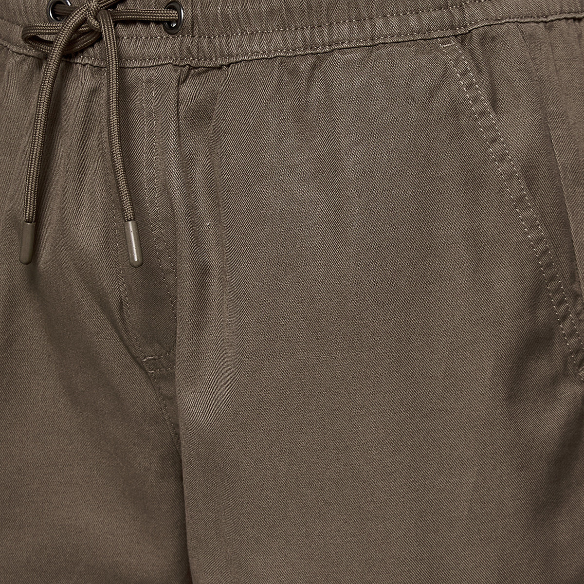 Men Regular Fit Shorts Cotton-men-clothing-bottoms-shorts-image-2
