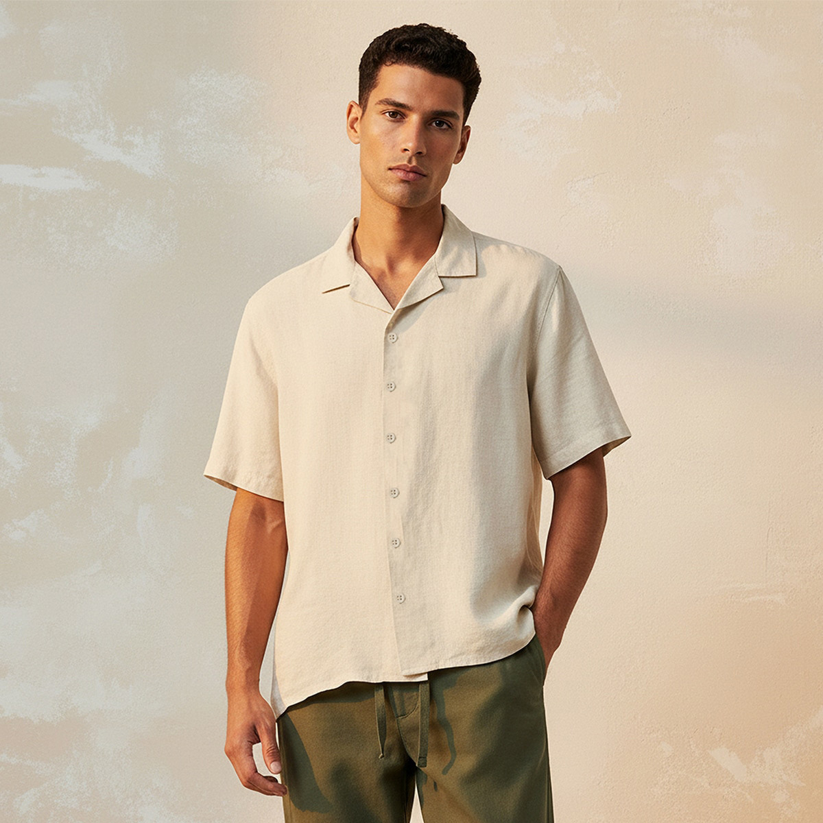 قميص مزيج الكتان بقصة عادية وياقة كامب من سبلاش بيسك-men-clothing-shirts-image-1