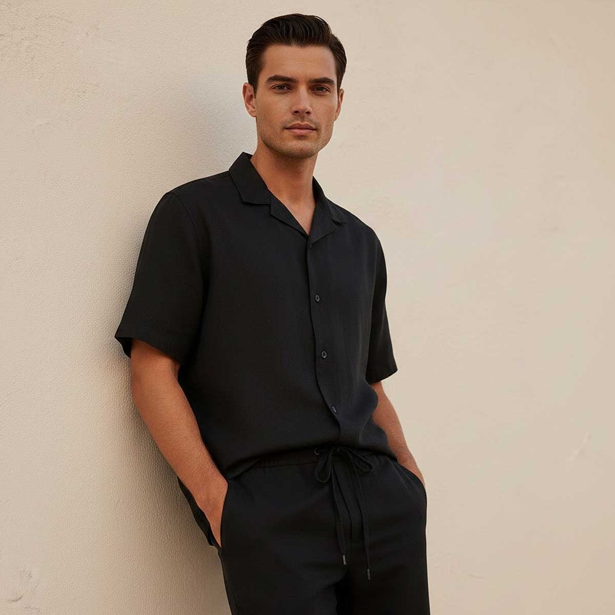 قميص مزيج الكتان بقصة عادية وياقة كامب من سبلاش بيسك-men-clothing-shirts-image-1