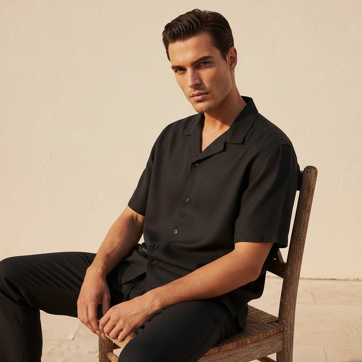 قميص مزيج الكتان بقصة عادية وياقة كامب من سبلاش بيسك-men-clothing-shirts-image-5