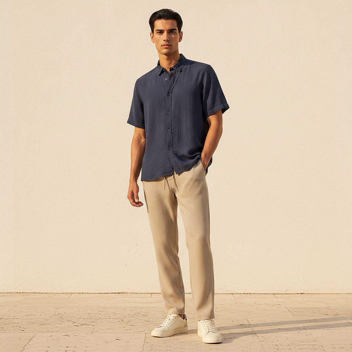قميص بارز الملمس بقصة عادية وياقة وأكمام قصيرة من سبلاش بيسك-men-clothing-shirts-image-3