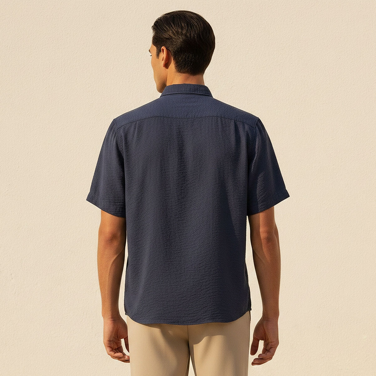 قميص بارز الملمس بقصة عادية وياقة وأكمام قصيرة من سبلاش بيسك-men-clothing-shirts-image-4