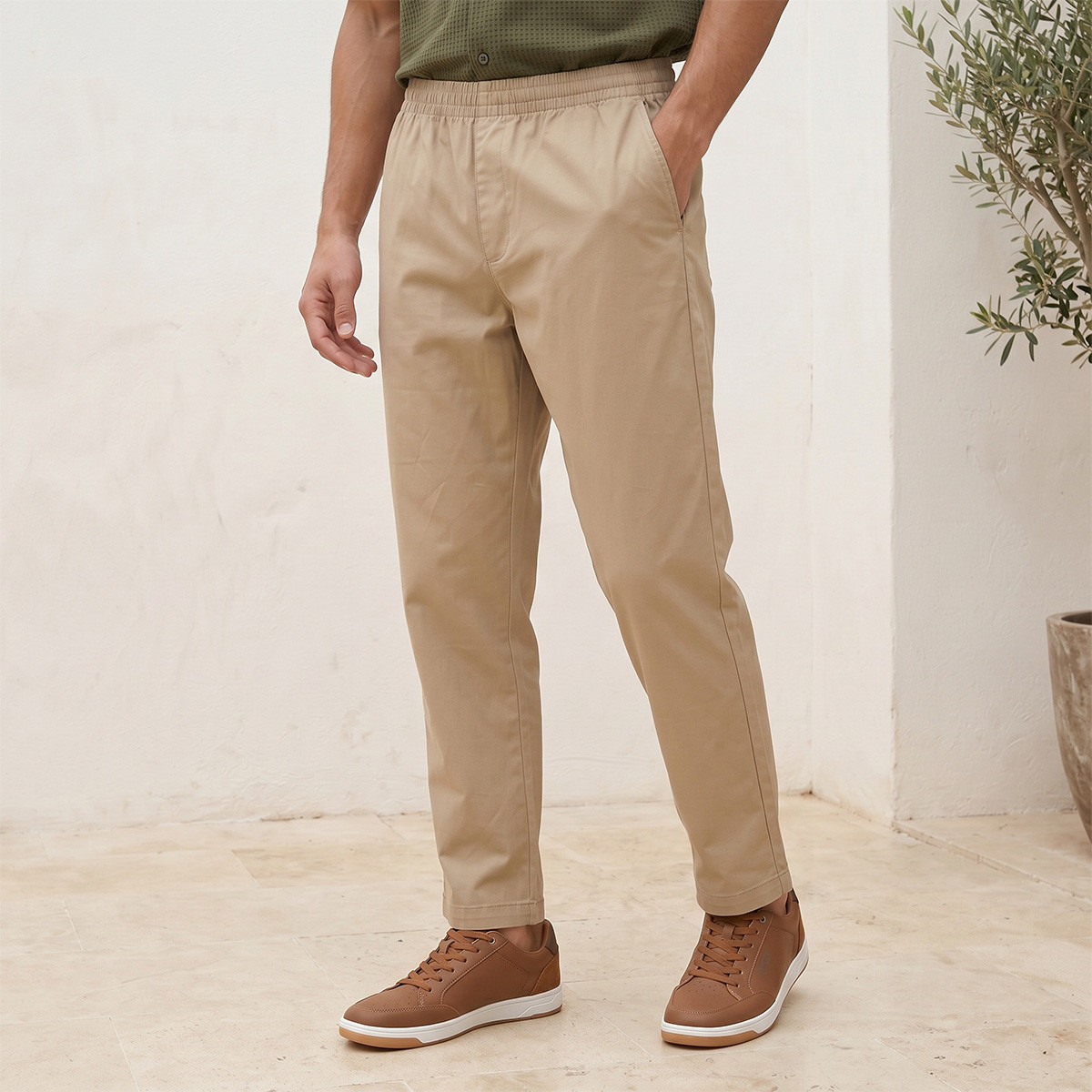 بنطلون بقصّة عادية من سبلاش بيزكس-men-clothing-bottoms-trousersandchinos-trousers-image-5