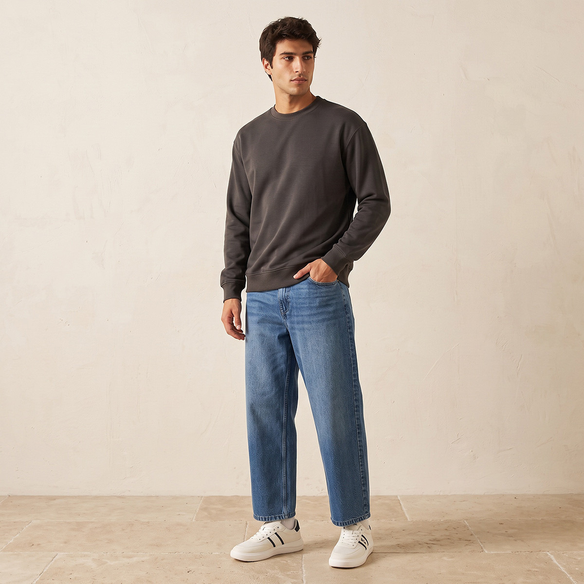Splash Basic Regular Fit Sweatshirt-men-winterwear-hoodiesandsweatshirts-image-2