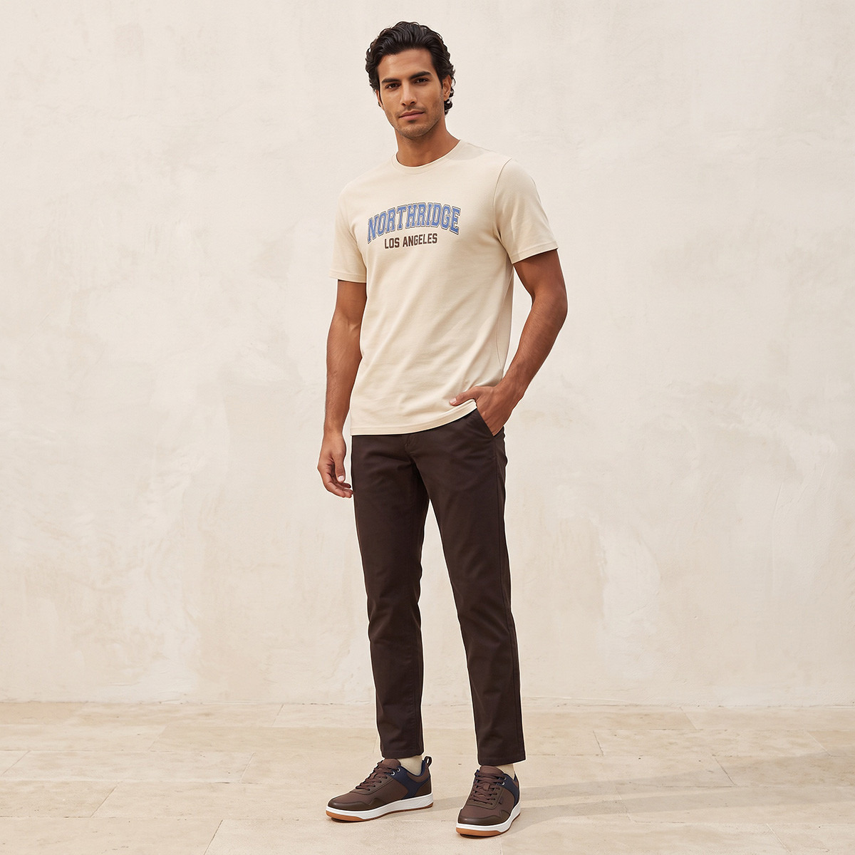 تيشيرت قطن بياقة ضيقة وقصة عادية من بيزيكس من سبلاش-men-clothing-tshirtsandpolos-tshirts-image-2