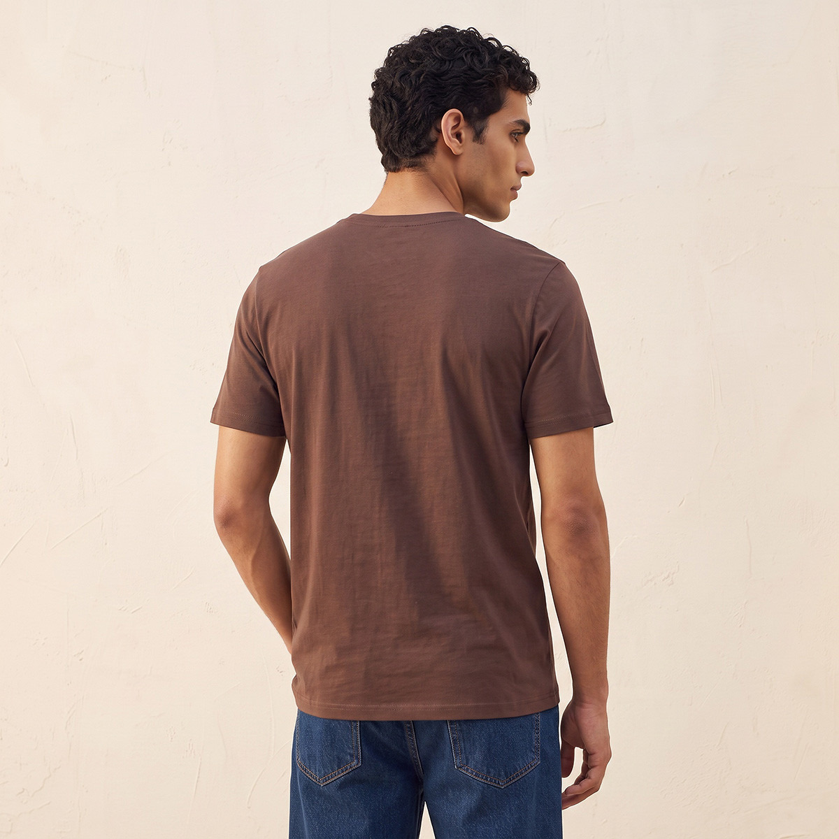 تيشيرت قطن بقصة مستقيمة وياقة دائرية وطبعات من سبلاش-men-clothing-tshirtsandpolos-tshirts-image-3