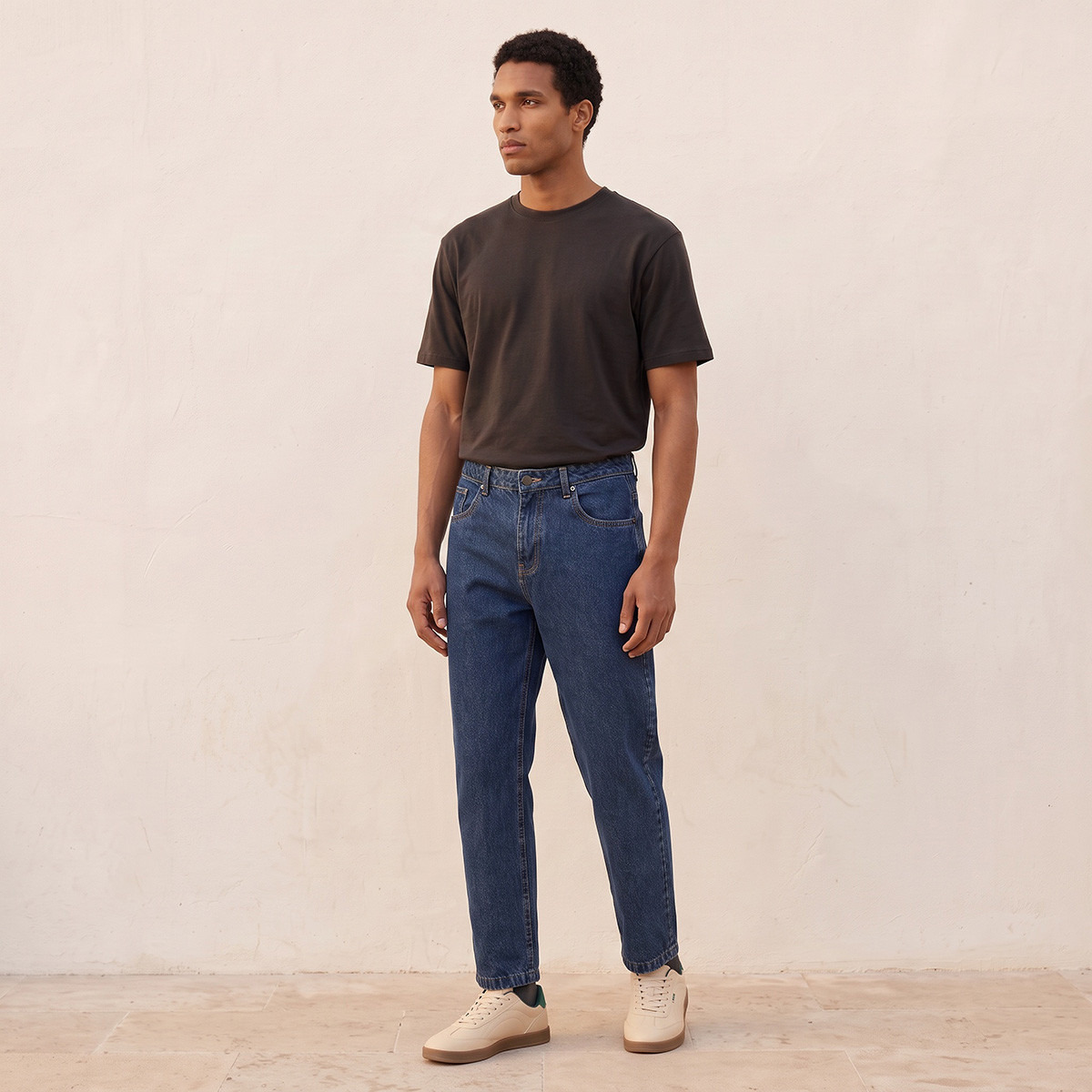 تيشيرت بقصة مريحة وياقة ضيقة من سبلاش بيزكس-men-clothing-tshirtsandpolos-tshirts-image-4