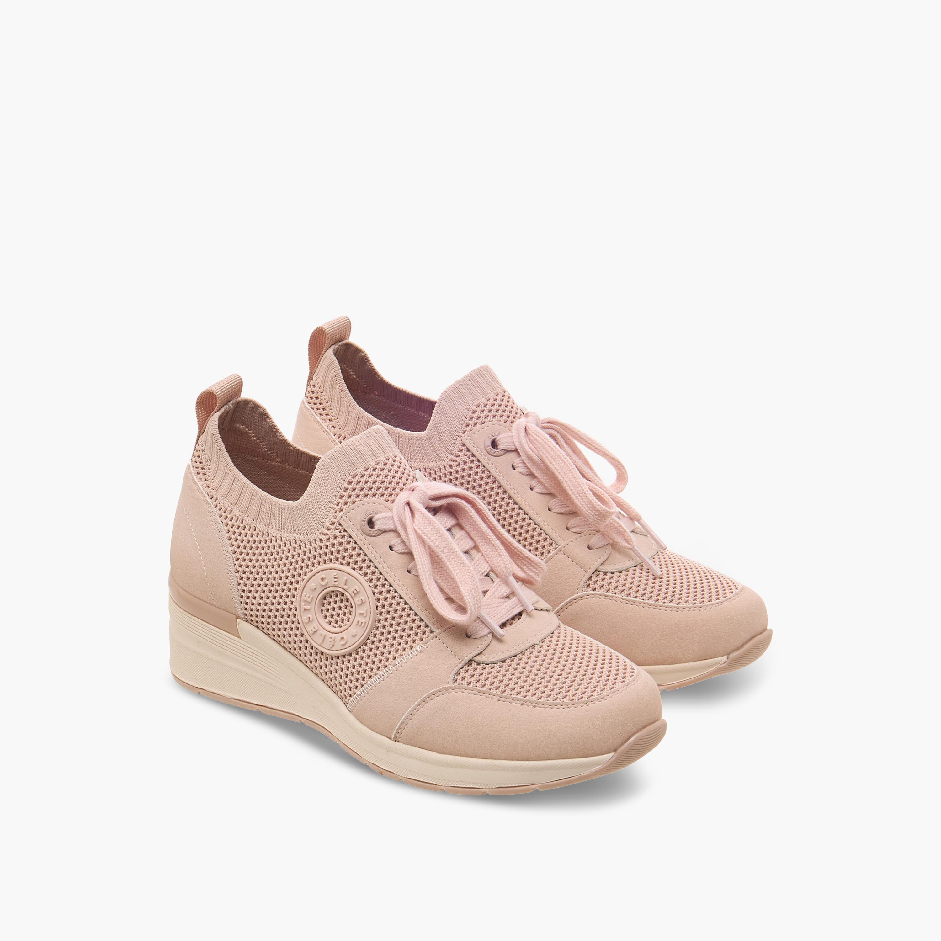 حذاء سنيكرز برباط إغلاق للنساء من سيليست-women-shoes-sneakers-image-1