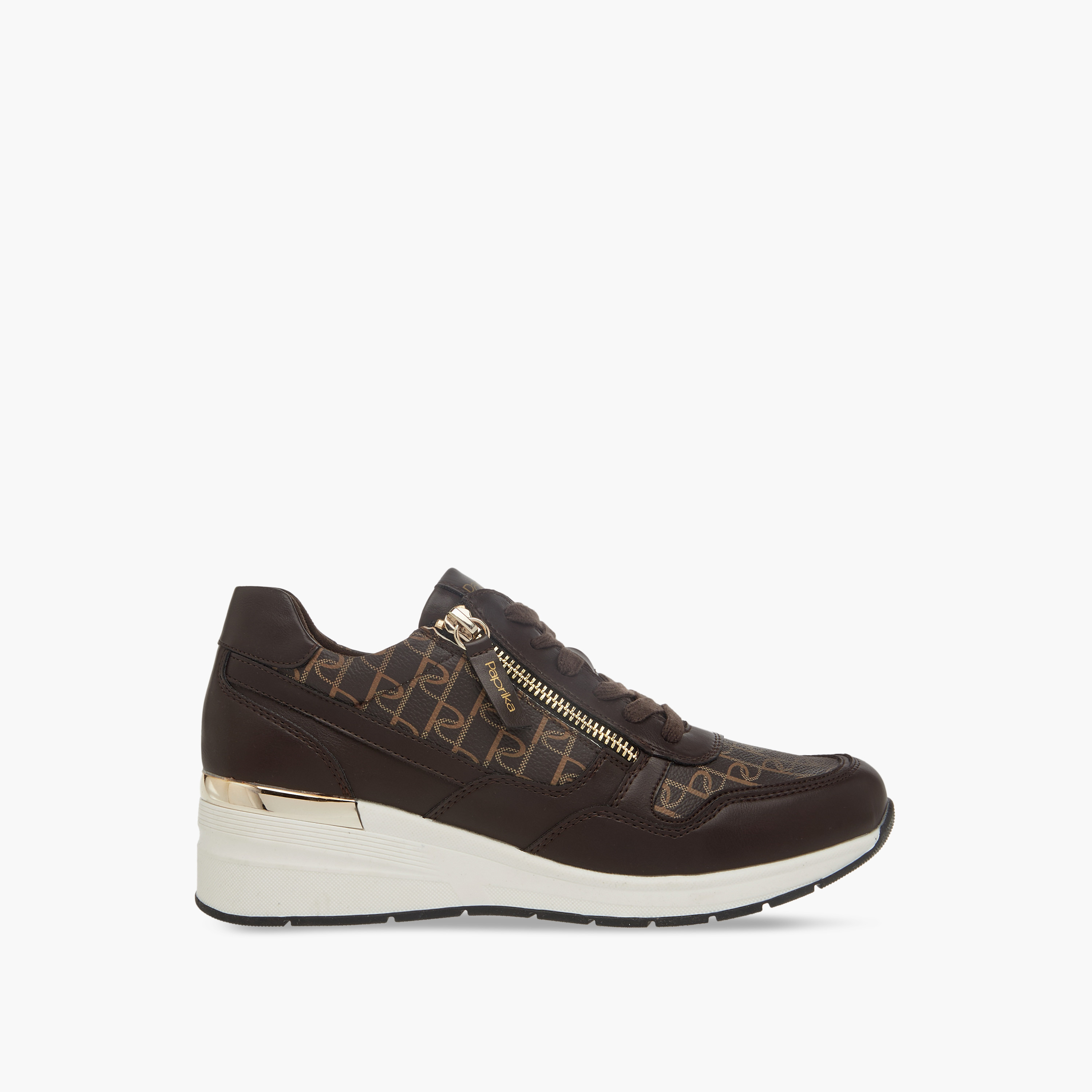 حذاء سنيكرز بطبعات مونوجرام ورباط إغلاق من بابريكا-women-shoes-sneakers-image-3