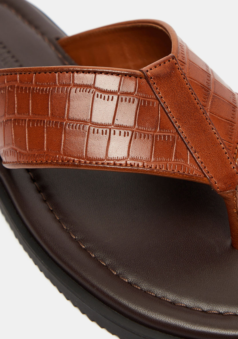 Duchini Men's Textured Slip-On Thong Sandals-Men%27s Sandals-image-2