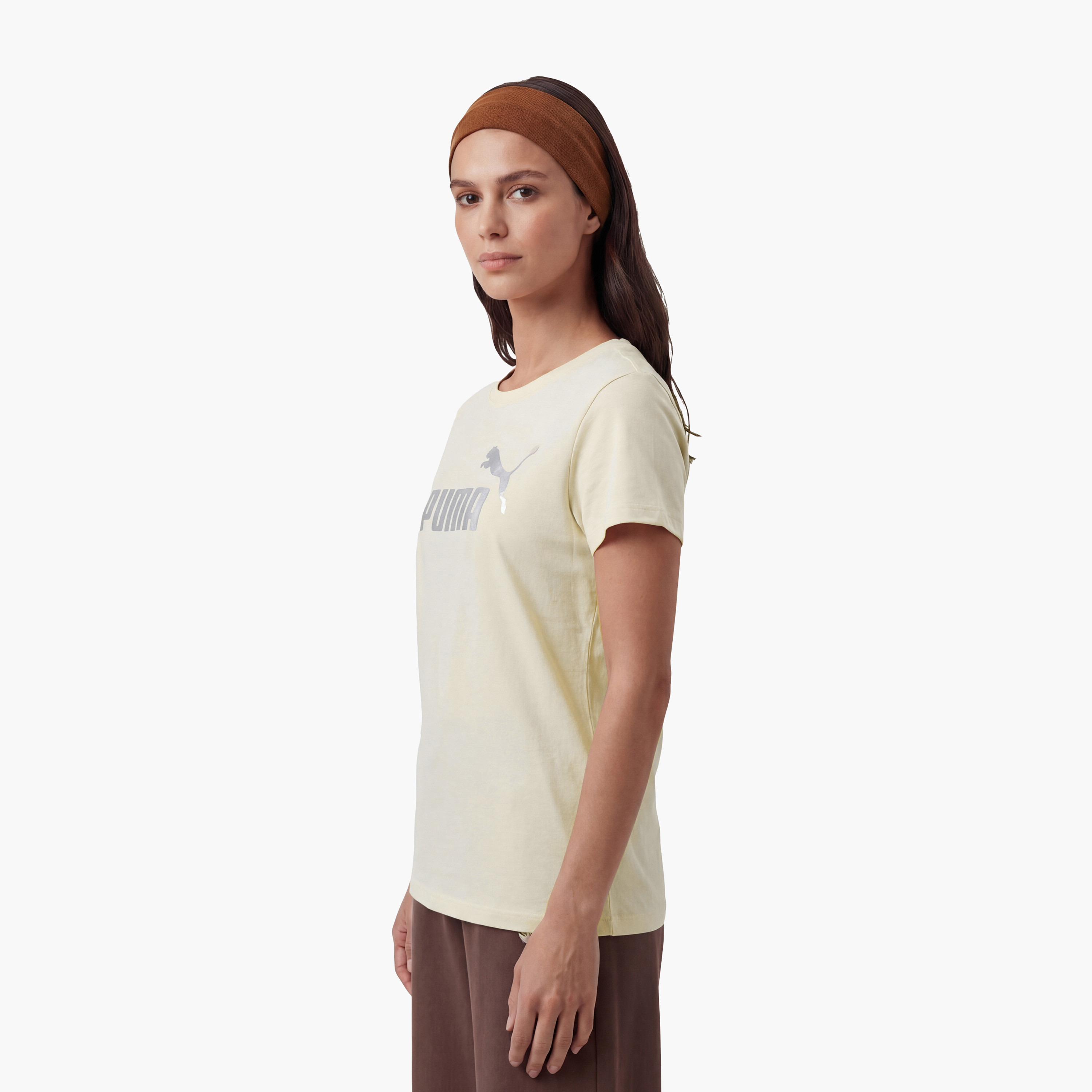 بوما - تيشيرت نسائي بأكمام قصيرة شعار معدني أنيق رقم 1-women-clothing-tshirts-image-4