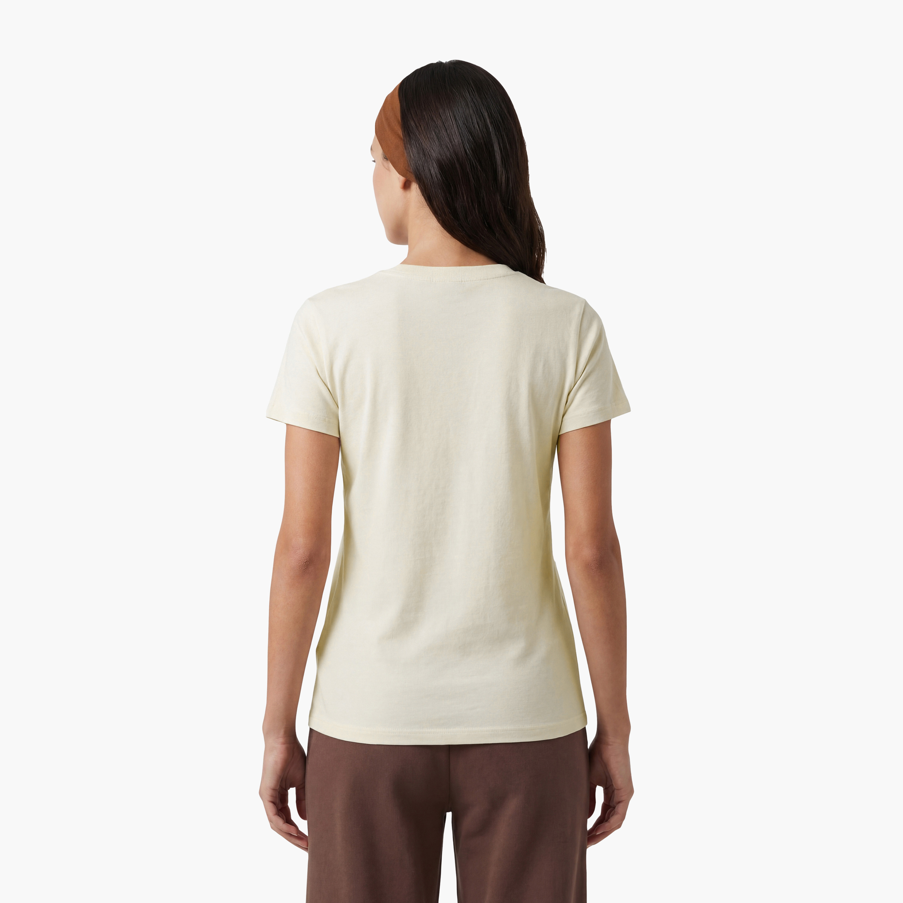 بوما - تيشيرت نسائي بأكمام قصيرة شعار معدني أنيق رقم 1-women-clothing-tshirts-image-3