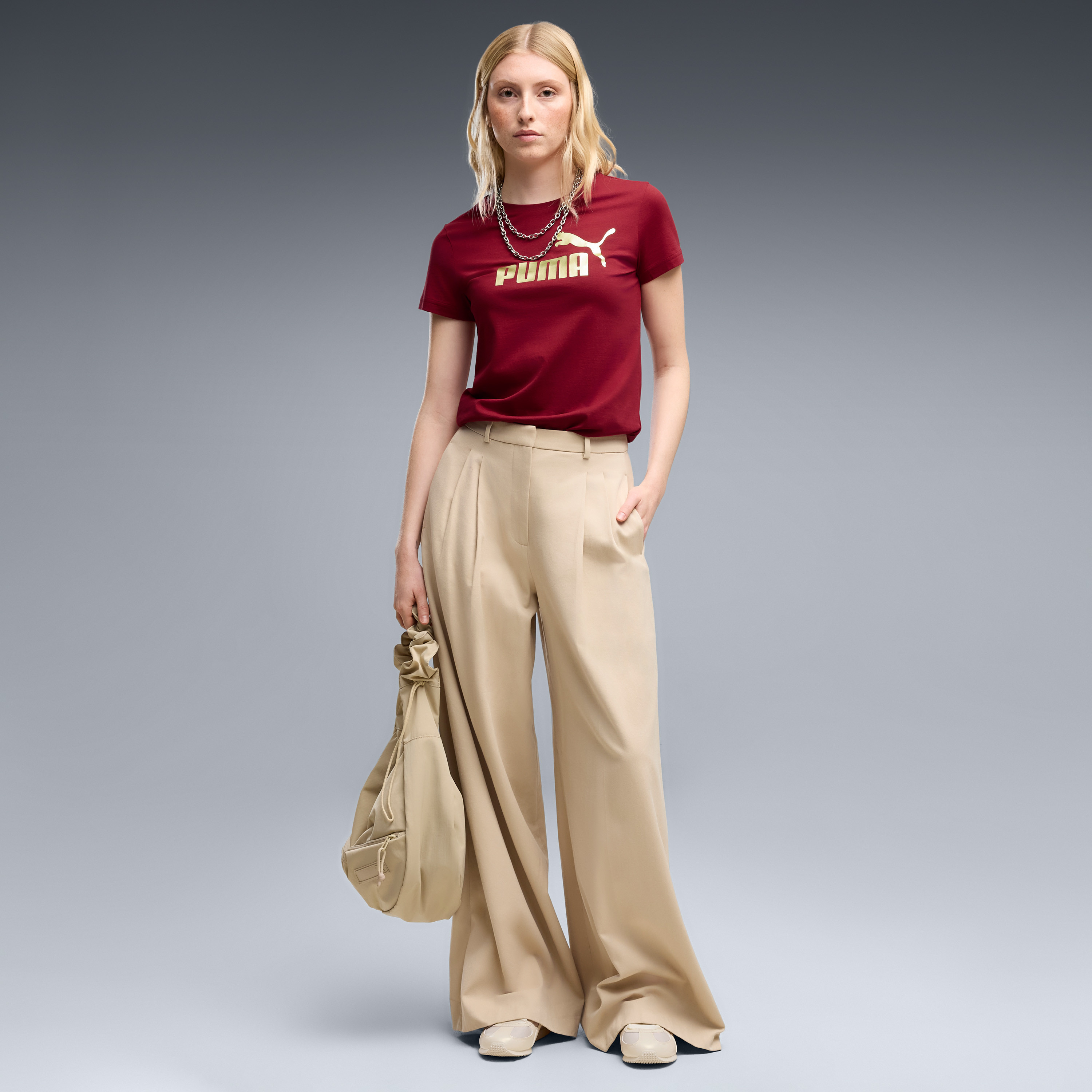 بوما - تيشيرت نسائي بأكمام قصيرة شعار معدني أنيق رقم 1-sports-women-clothing-tshirtsandvests-image-2