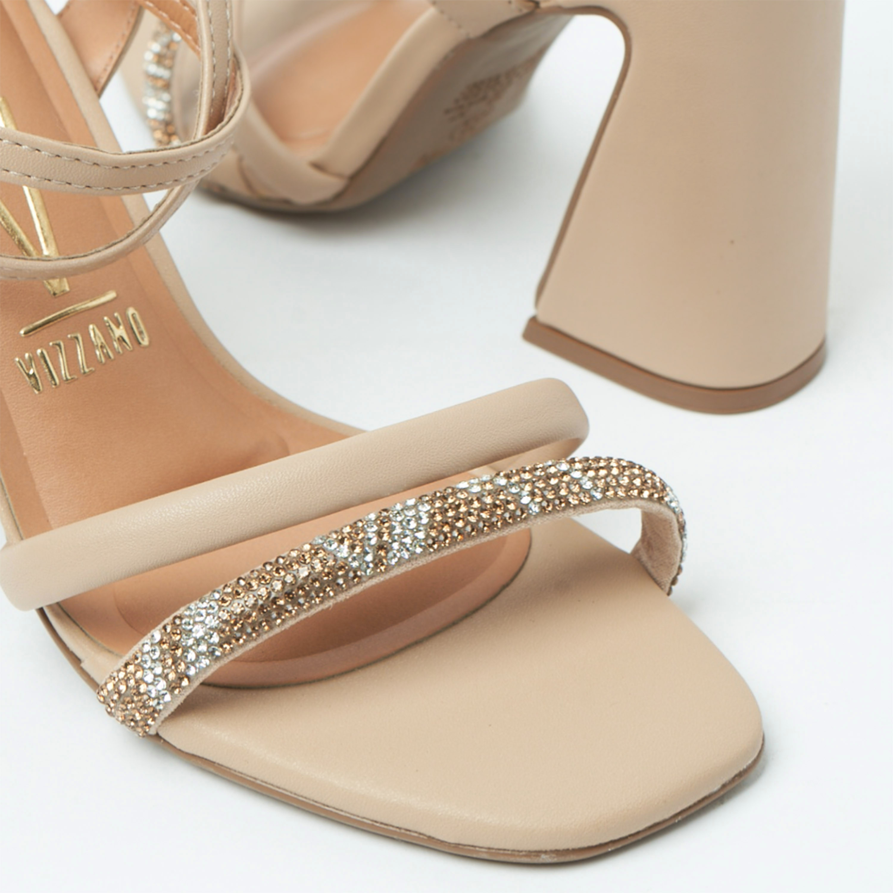 فيزانو-  حذاء بيزلي كعب مربع بإبزيم للنساء  | 6403-217-26377-86144-women-shoes-heels-image-2