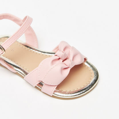 Pampili Solid Strap Sandals with Bow Applique and Buckle Closure-Baby Girl%27s Sandals-image-4