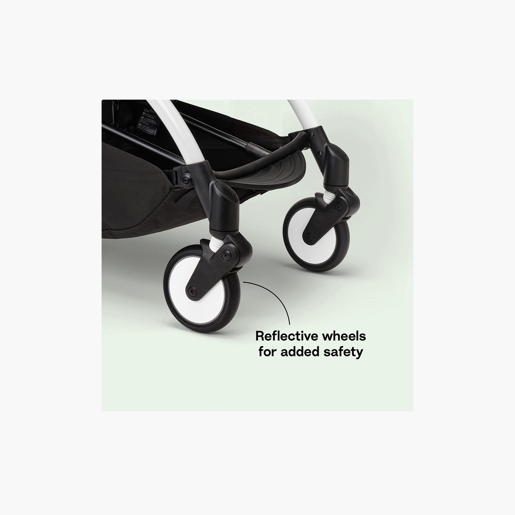 Stokke YOYO³ Black frame with 0+ Newborn Pack - Black-baby-gear-strollersandprams-strollers-image-4