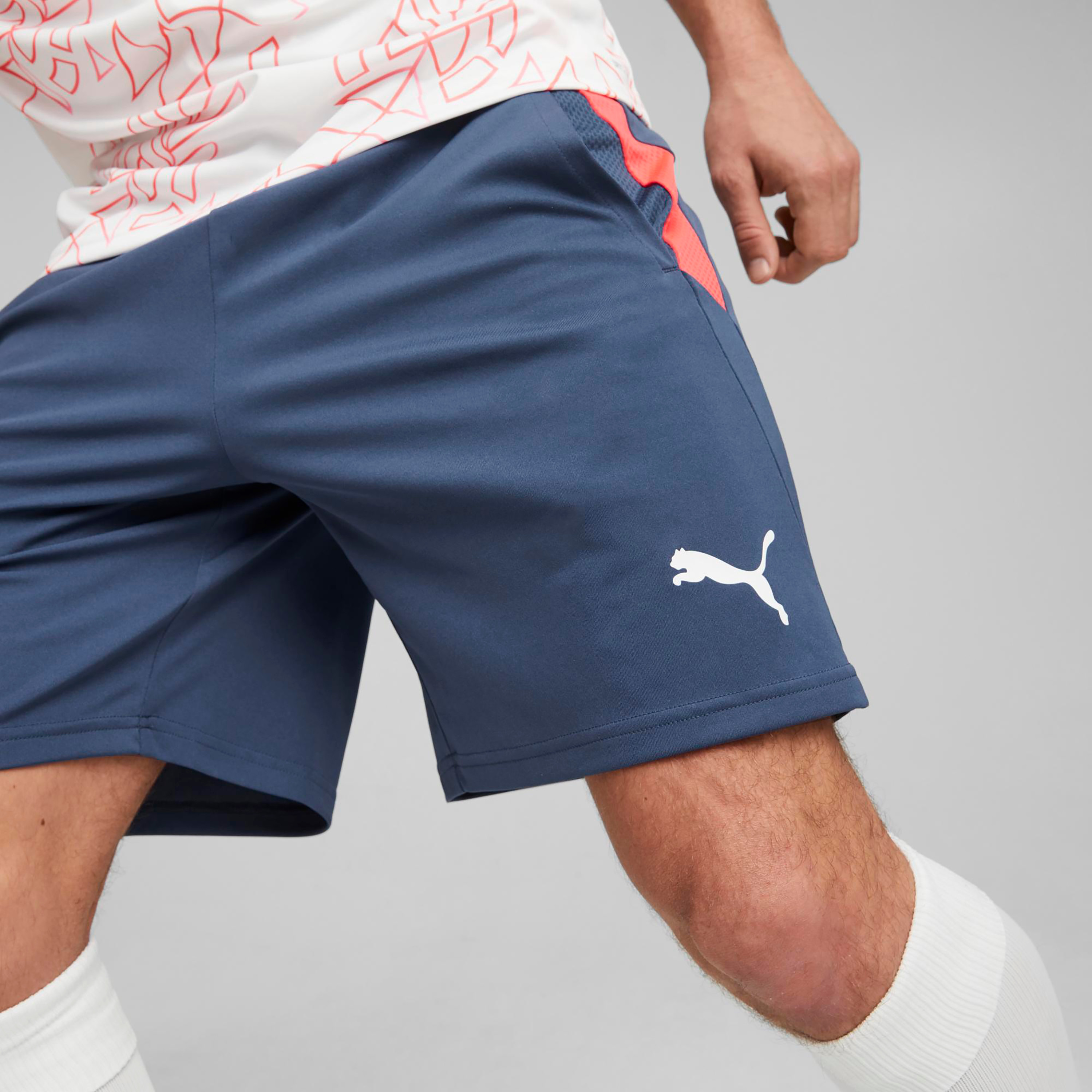 Puma Teamliga Training Open Pockets Men Football Shorts | 657667-sports-gear-football-clothing-bottoms-image-2