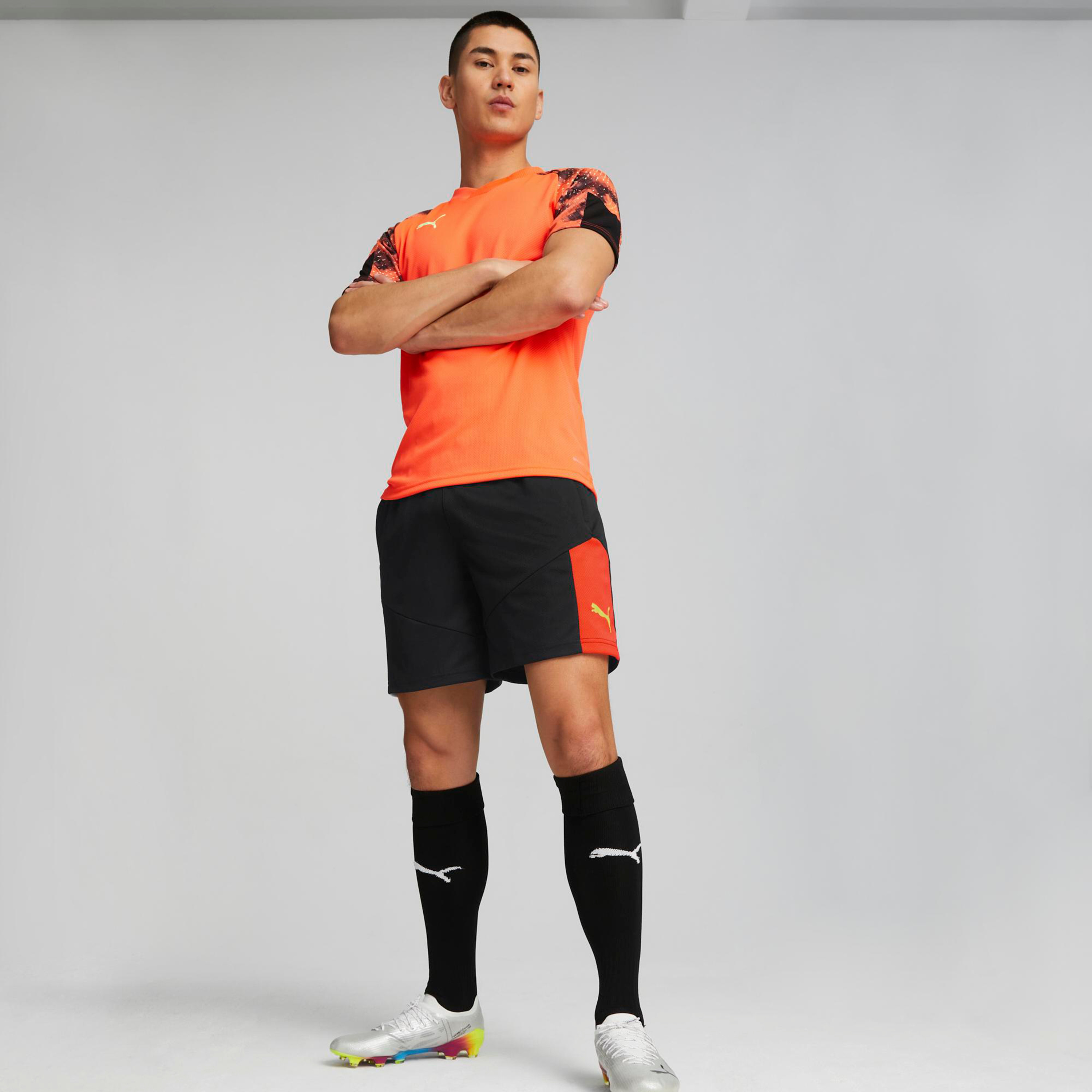شورتس تدريب من بوما فردي فاينال للرجال 658042-men-clothing-bottoms-shorts-image-3