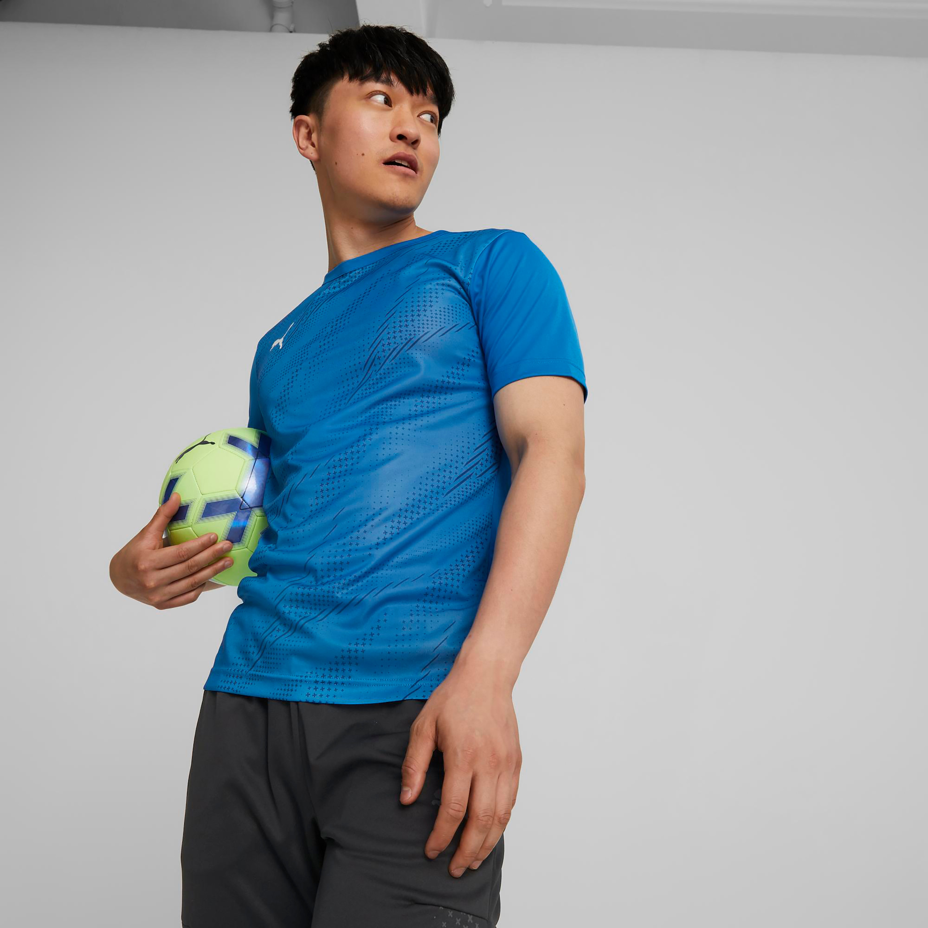 تي شيرت تيم سبورت من بوما انديفيدرايز جرافيك للرجال 65813101-men-clothing-sportswearandactivewear-tshirtsandpolos-image-7