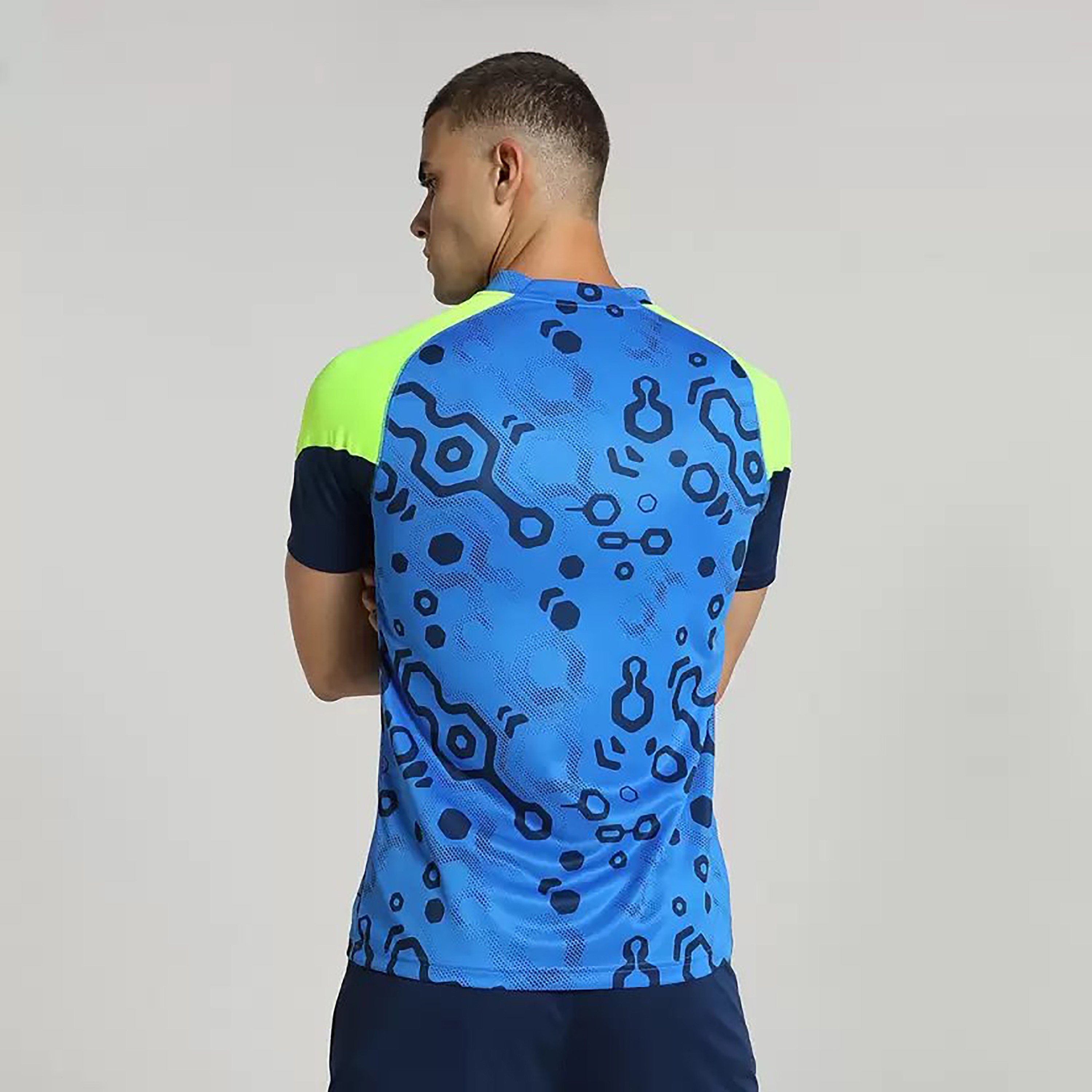 تي شيرت كرة القدم للرجال من بوما اندويجوال كاب | 658481-men-clothing-sportswearandactivewear-tshirtsandpolos-image-9
