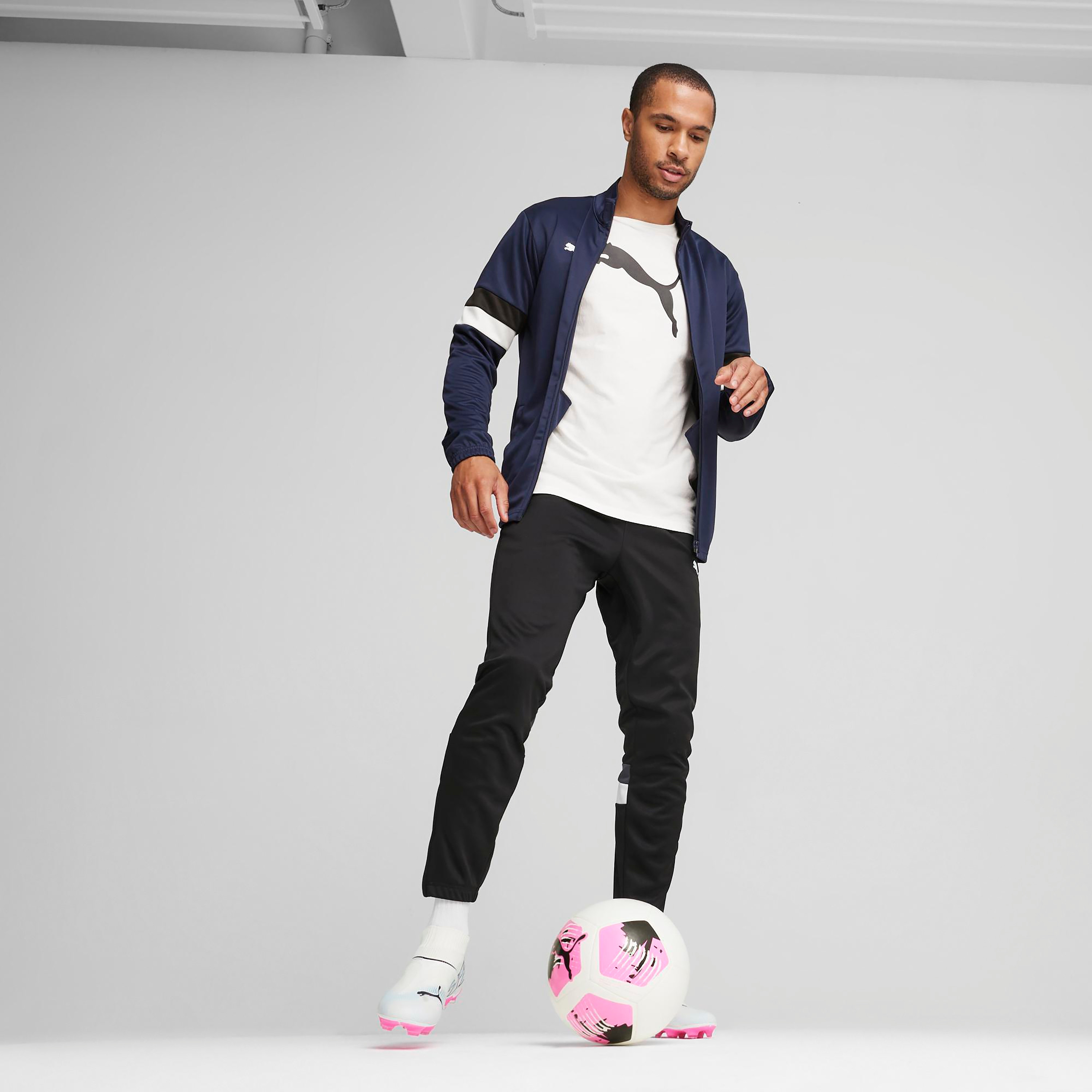Puma Men's Teamrise Tracksuit | OE-men-clothing-sportswearandactivewear-tracksuits-image-12
