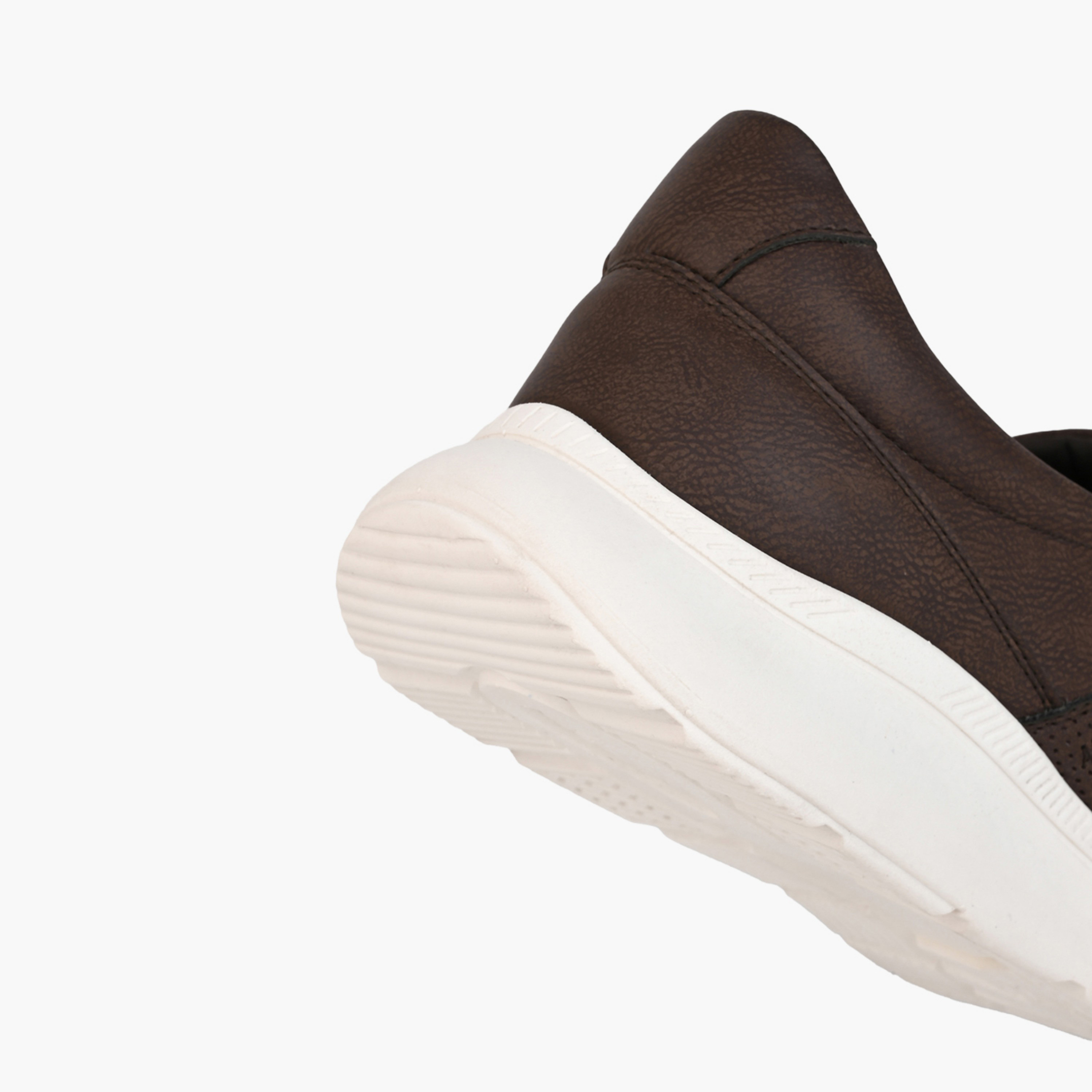 Le Confort Men Textured Slip-On Loafers-men-shoes-loafersandmoccasins-image-5