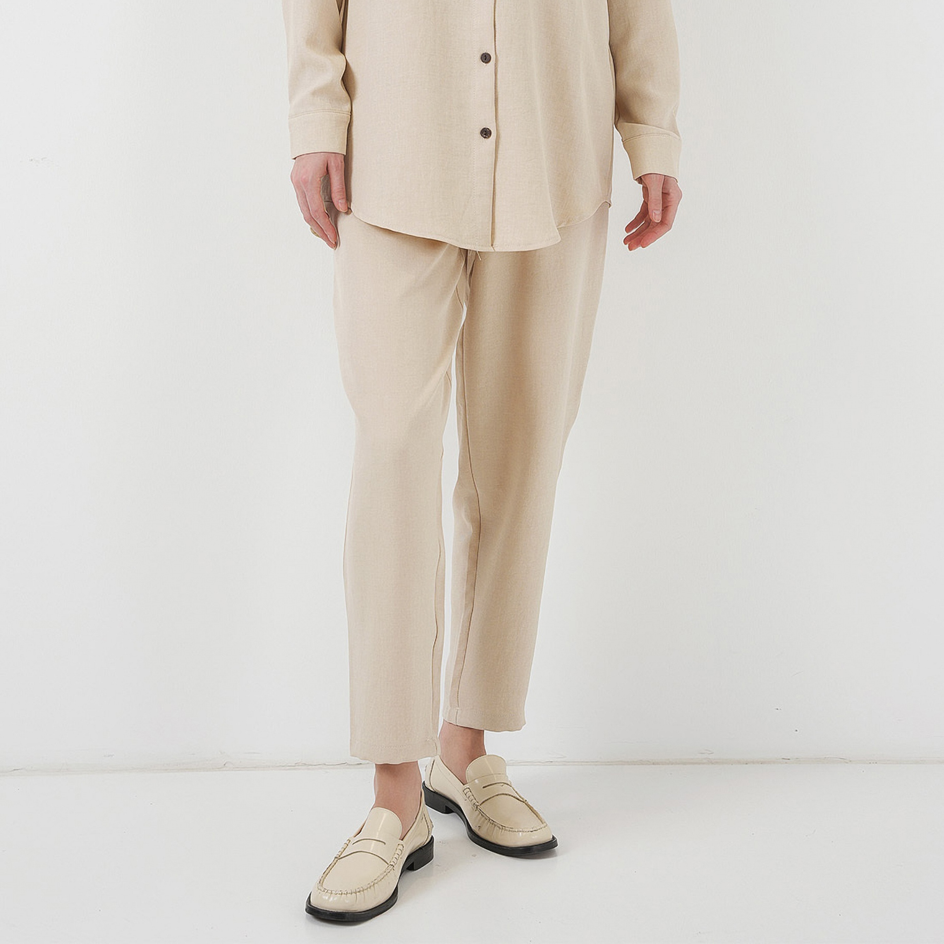 طقم نسائي من الكتان، قميص بأكمام منسدلة وسروال من بيجدارت-women-clothing-coordsets-image-3