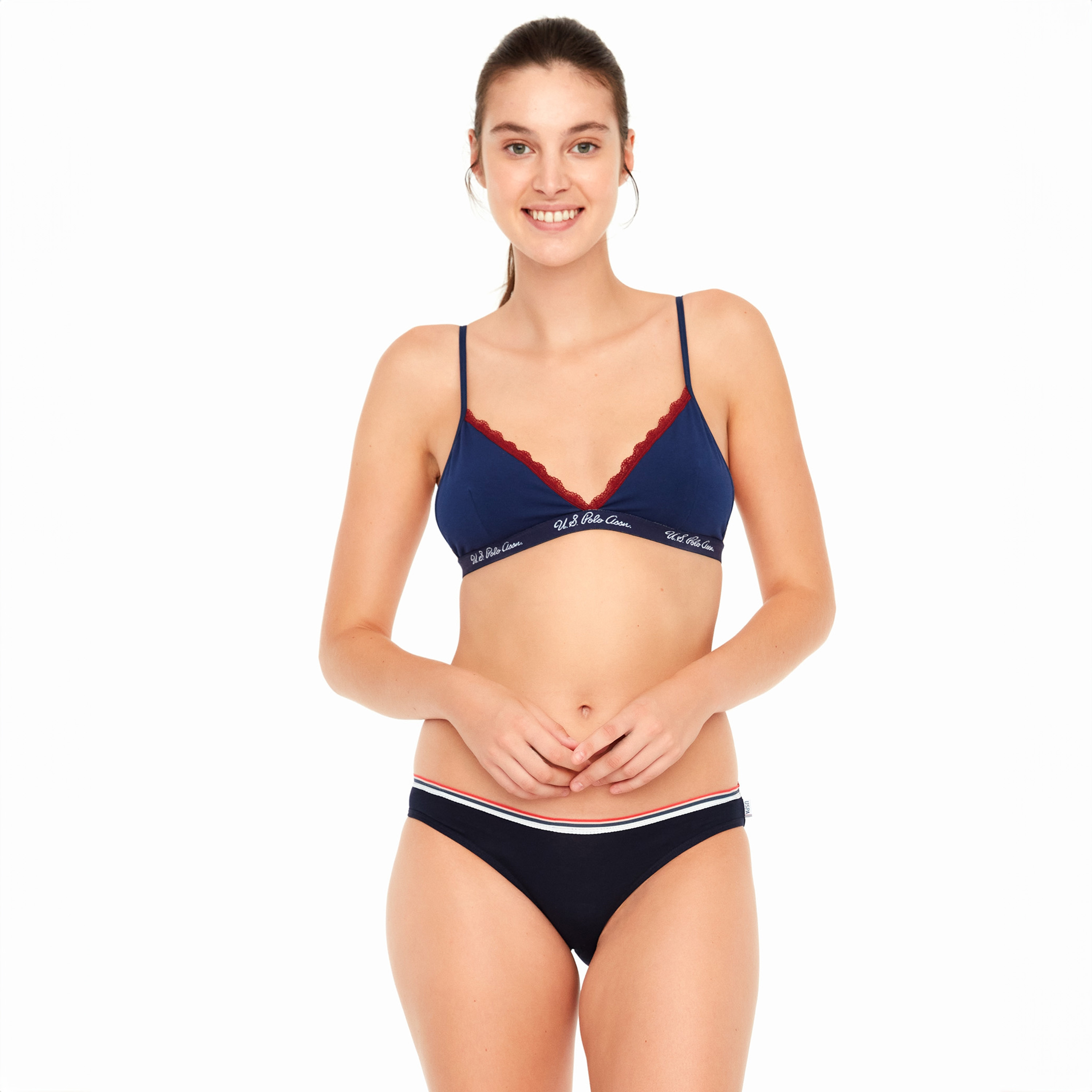 مجموعة من 3 سراويل داخلية نسائية رمادية اللون من يو اس بولو أسسن-women-clothing-lingerie-panties-image-8