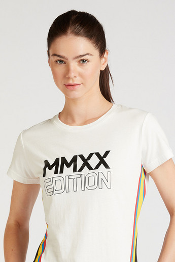 Expo 2020 Printed T-shirt with Round Neck and Short Sleeves