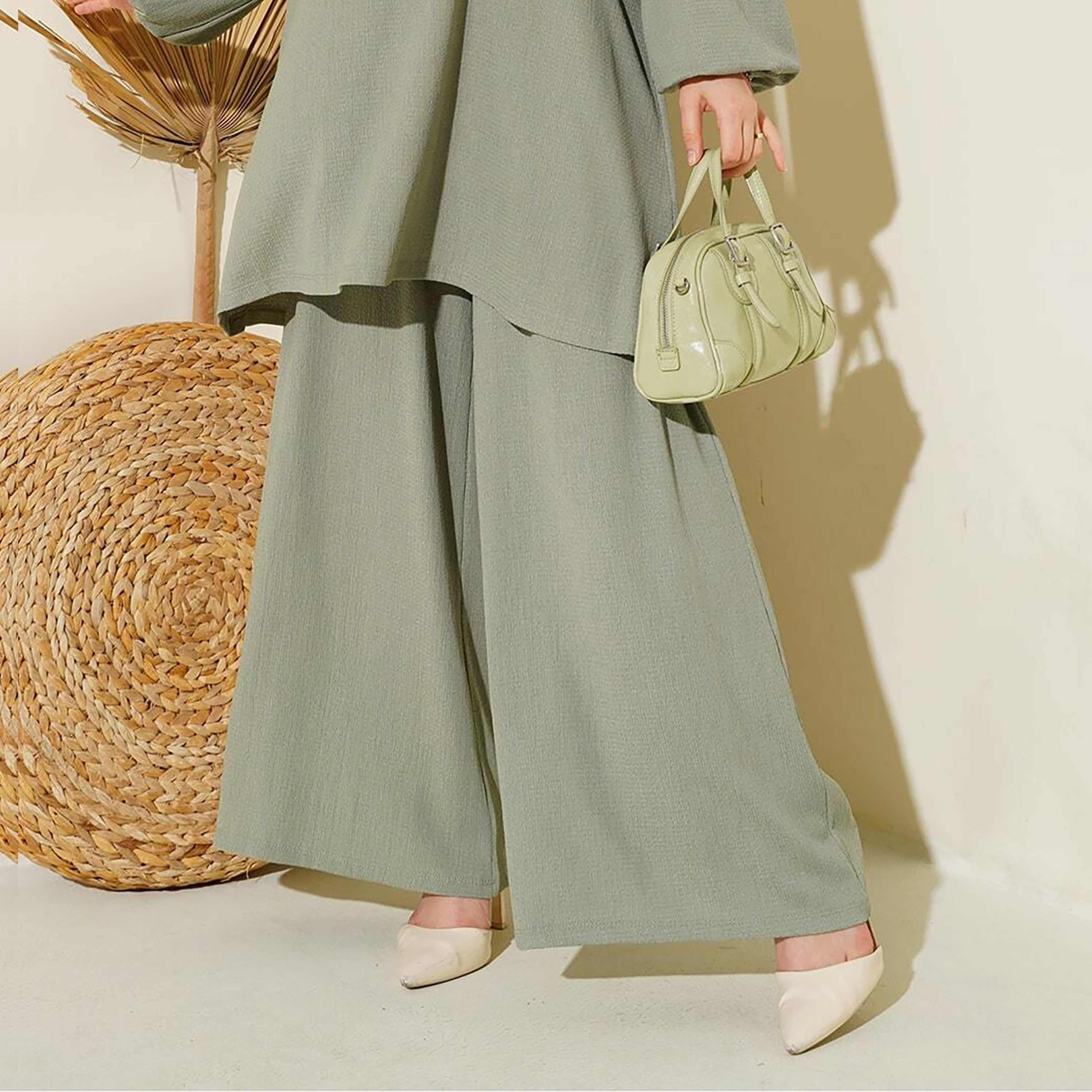 طقم نسائي بقميص تونيك بأكمام بالون منسوجة وبنطلون مع حجاب من بيجدارت-women-clothing-coordsets-image-3