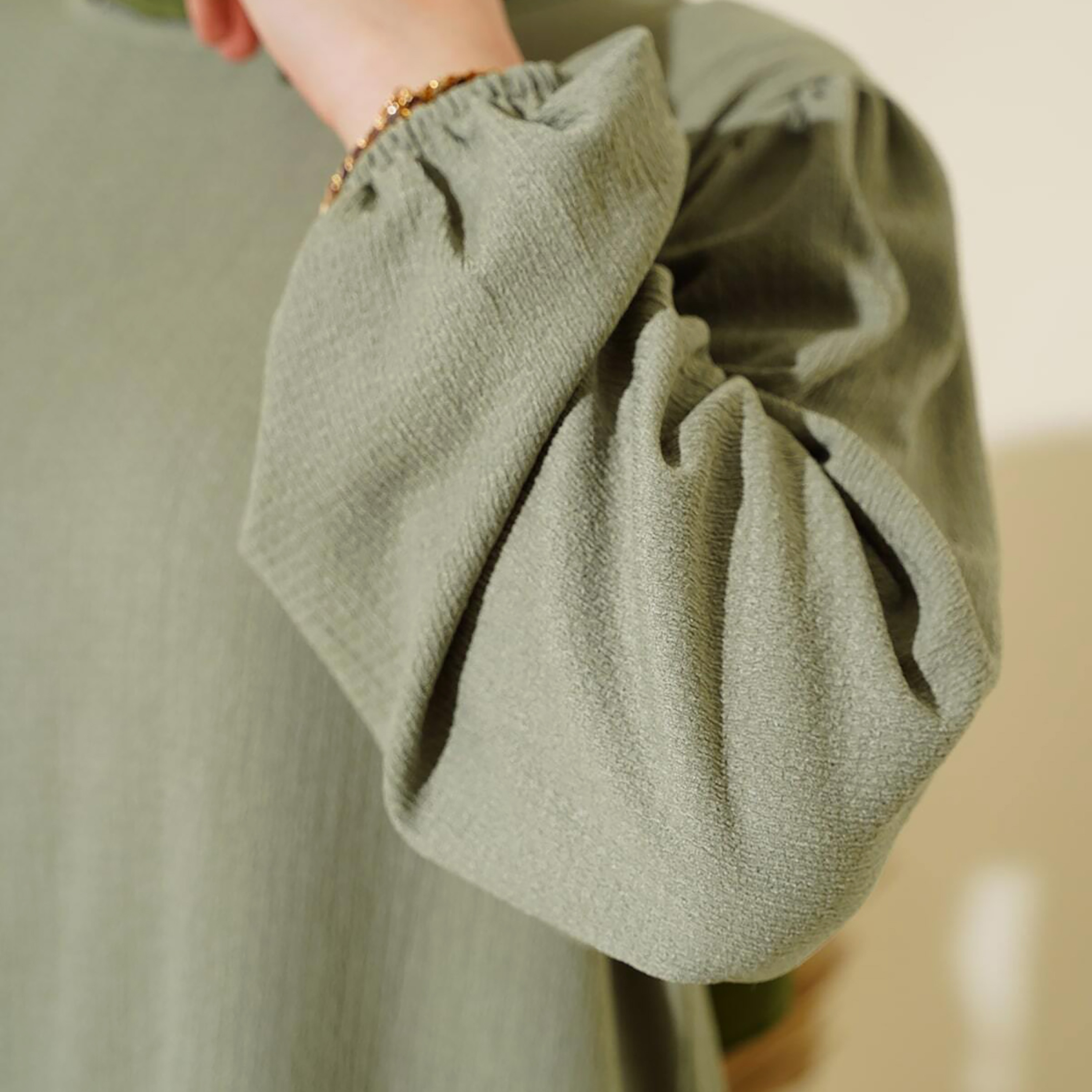طقم نسائي بقميص تونيك بأكمام بالون منسوجة وبنطلون مع حجاب من بيجدارت-women-clothing-coordsets-image-5