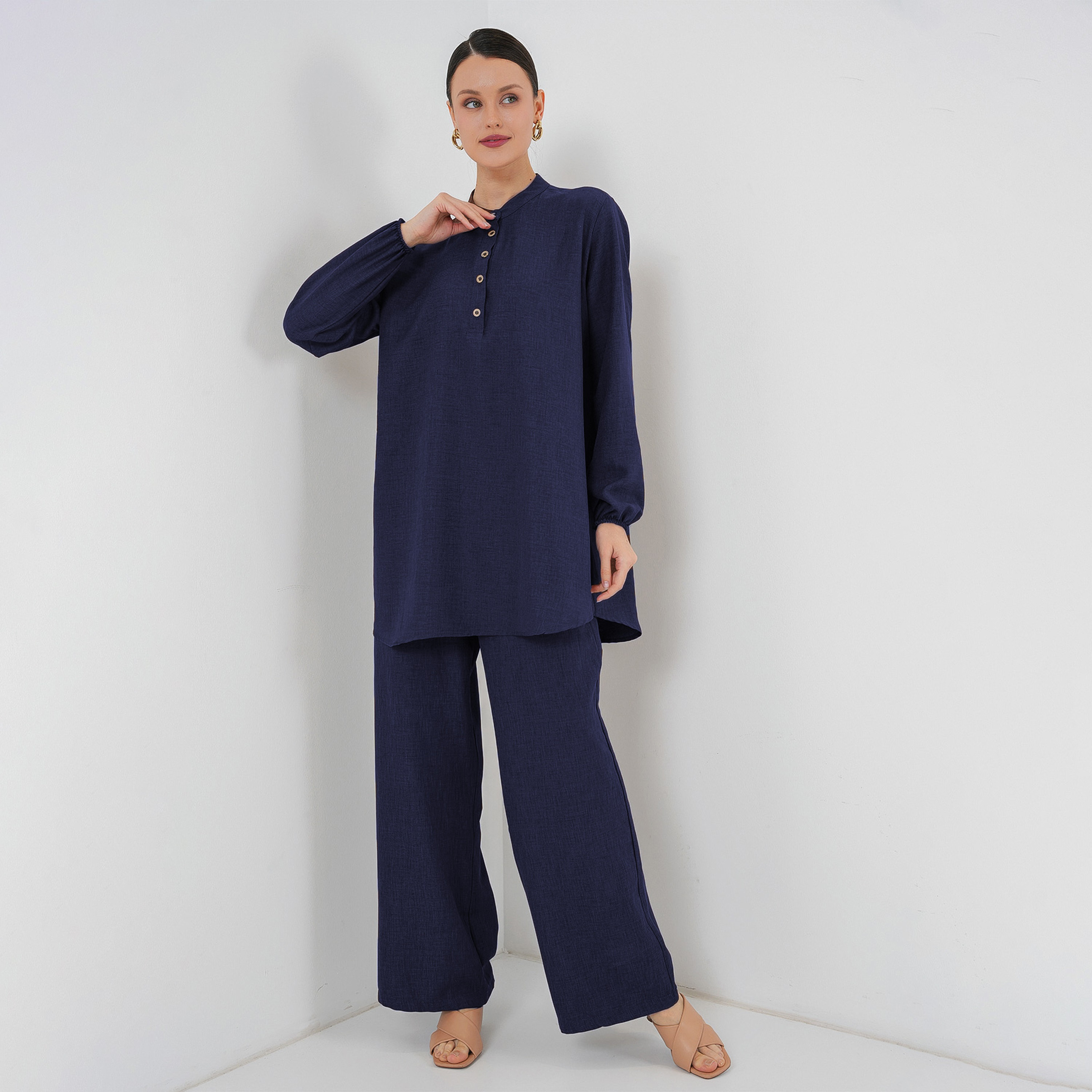 طقم نسائي من الكتان، تونيك بياقة الماندرين وسروال من بيجدارت-women-clothing-coordsets-image-31