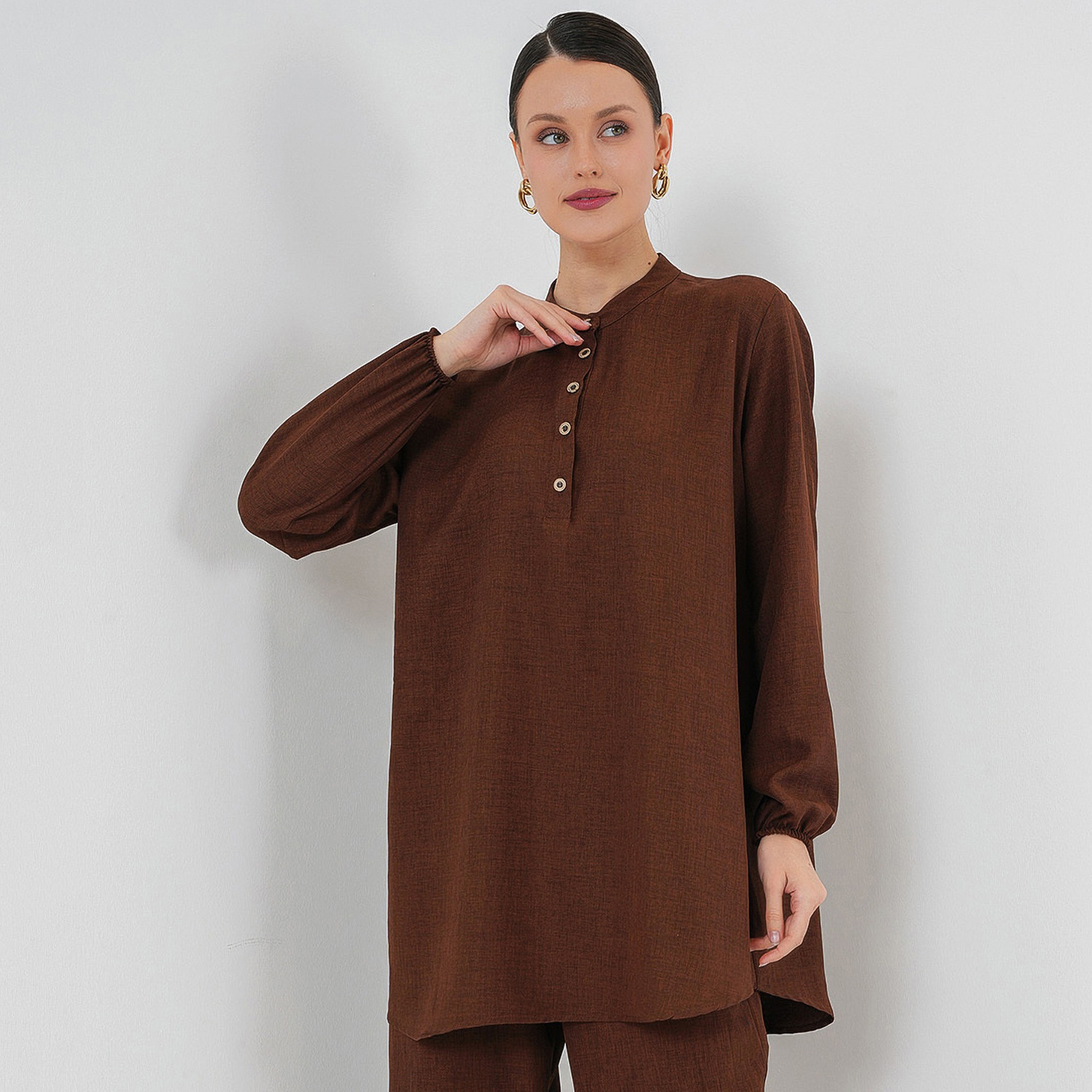 طقم نسائي من الكتان، تونيك بياقة الماندرين وسروال من بيجدارت-women-clothing-coordsets-image-14