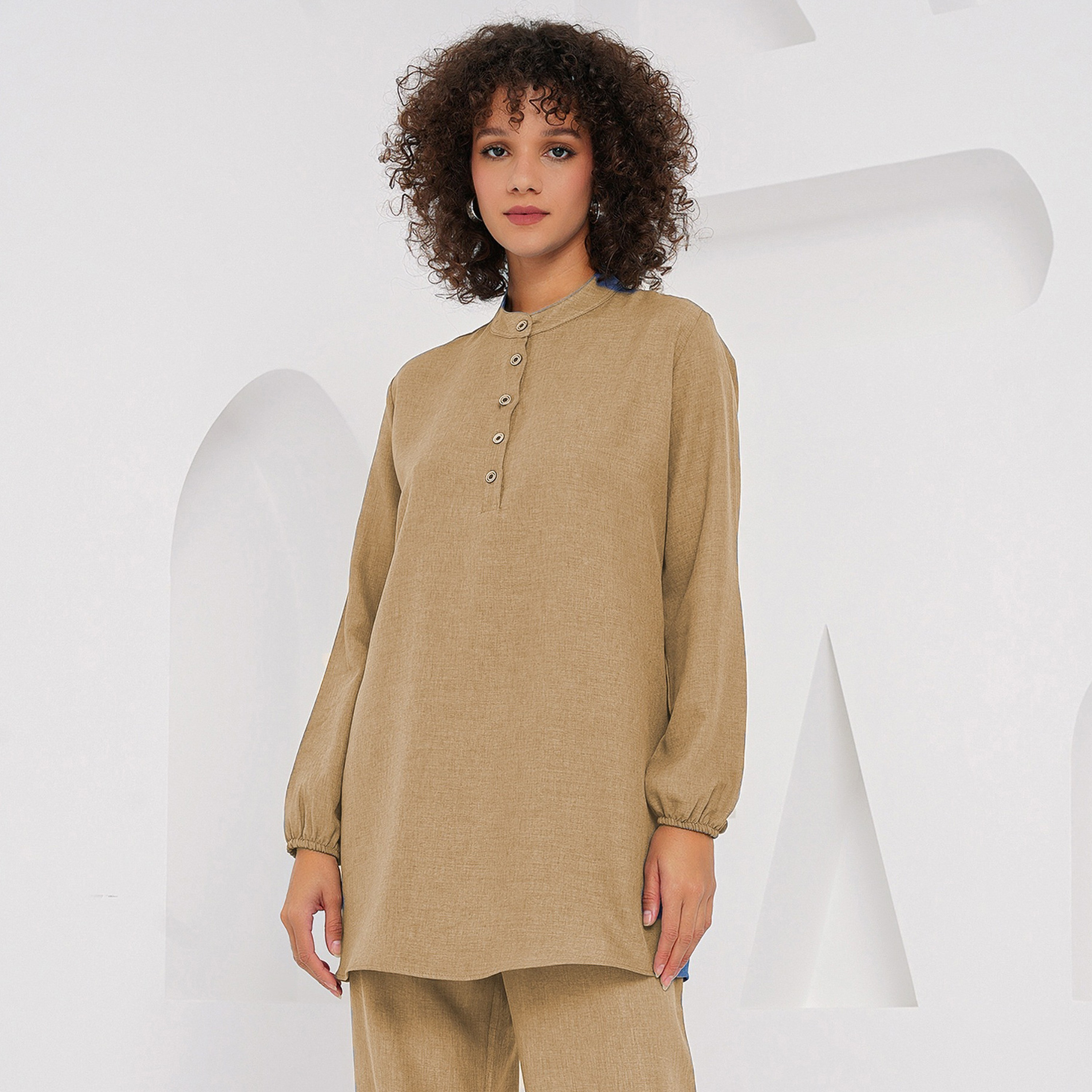 طقم نسائي من الكتان، تونيك بياقة الماندرين وسروال من بيجدارت-women-clothing-coordsets-image-8