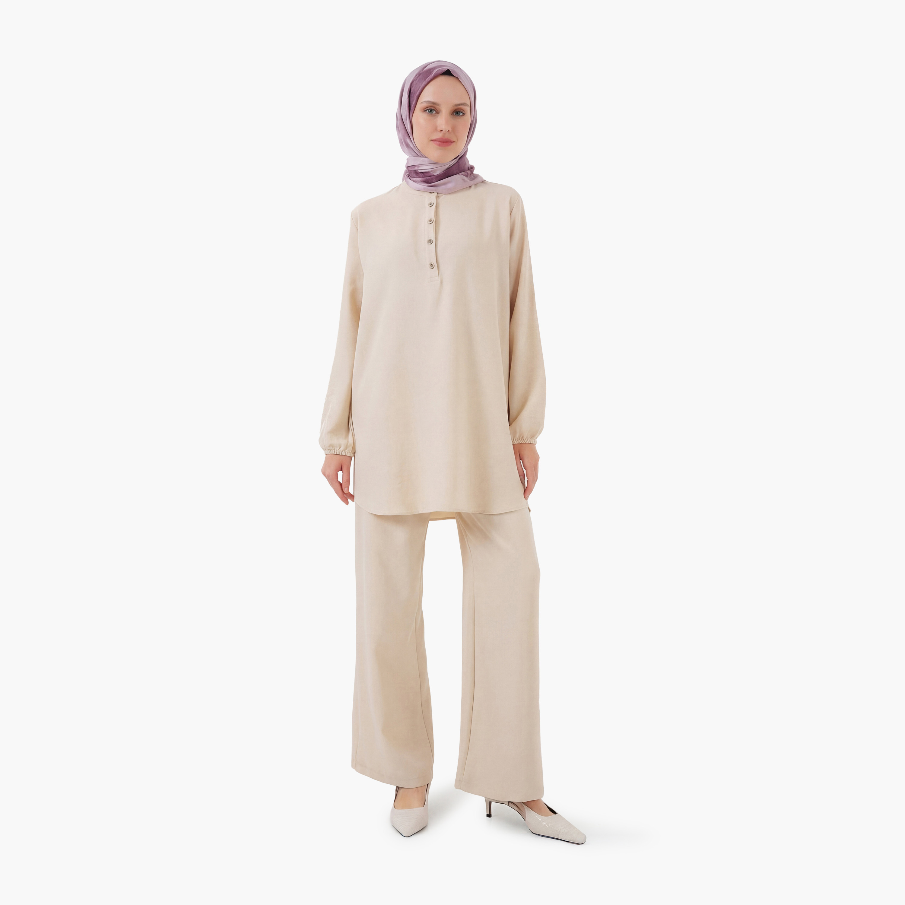 طقم نسائي بقميص تونيك بياقة شريطية وبنطلون من بيجدارت-women-clothing-coordsets-image-5