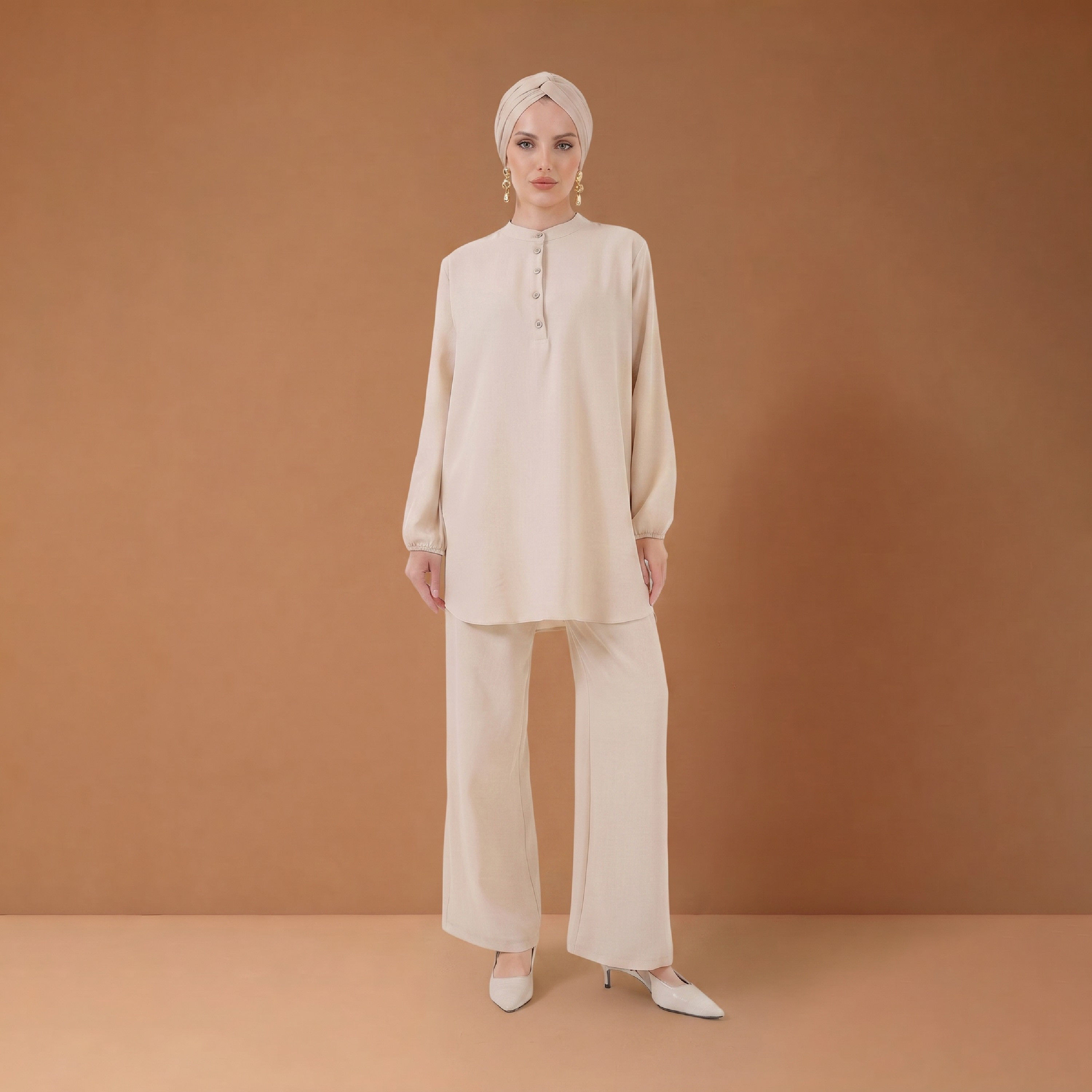 طقم نسائي بقميص تونيك بياقة شريطية وبنطلون من بيجدارت-women-clothing-coordsets-image-6