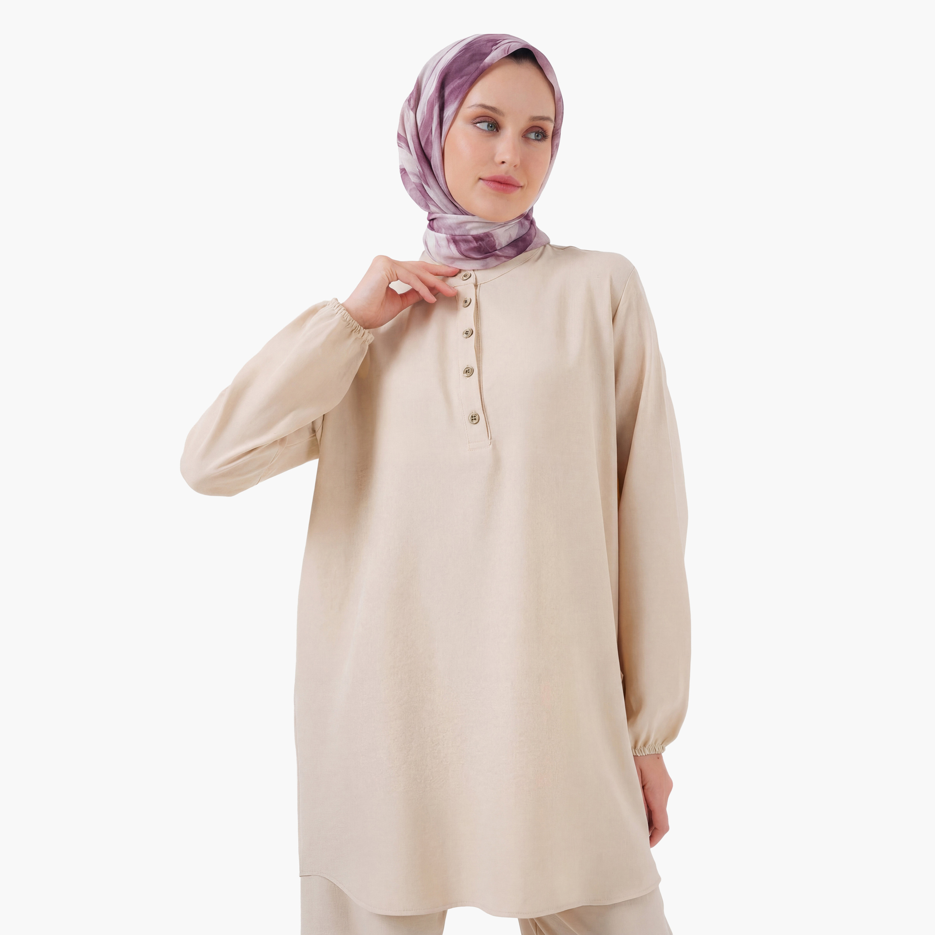 طقم نسائي بقميص تونيك بياقة شريطية وبنطلون من بيجدارت-women-clothing-coordsets-image-3