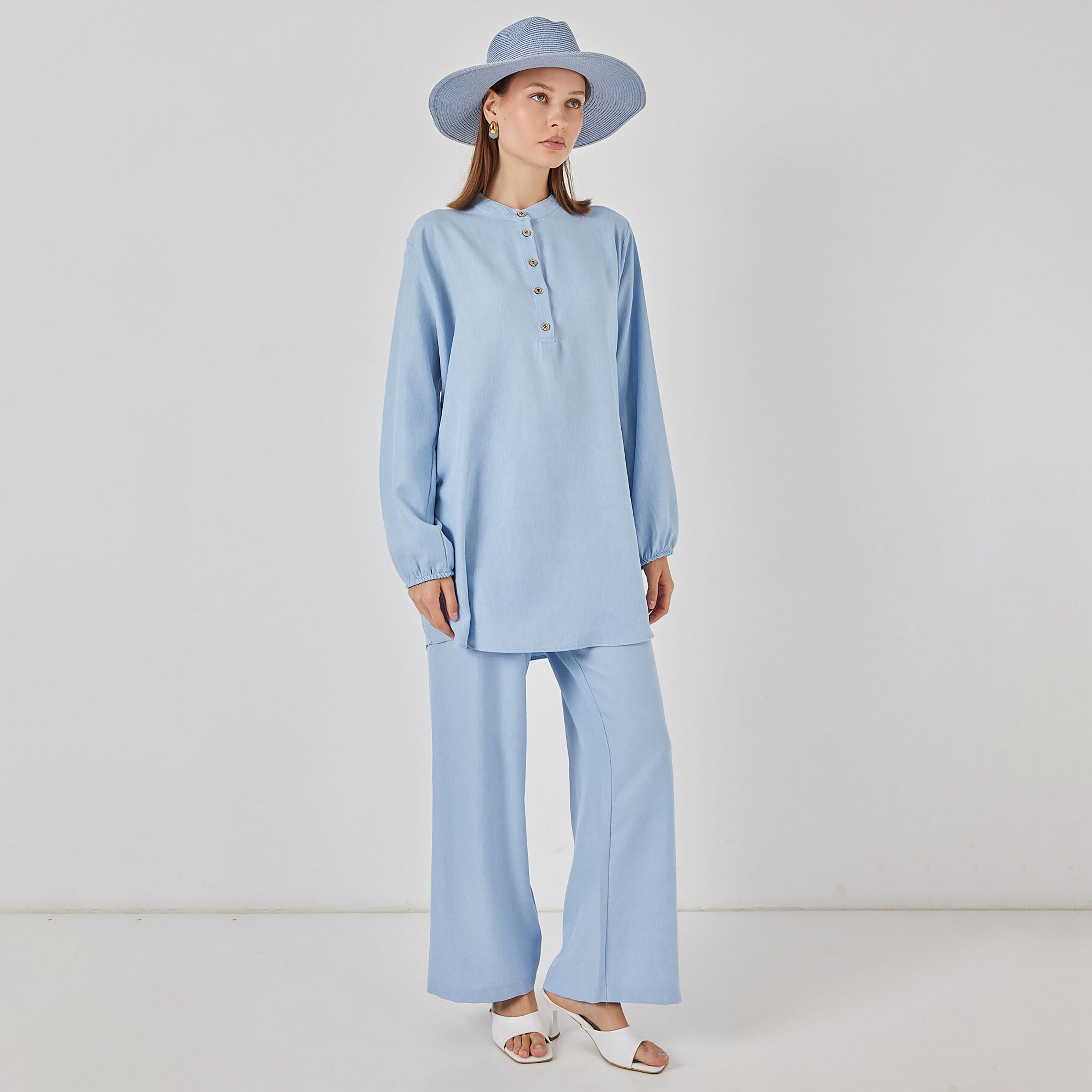 طقم نسائي بقميص تونيك بياقة شريطية وبنطلون من بيجدارت-women-clothing-coordsets-image-14
