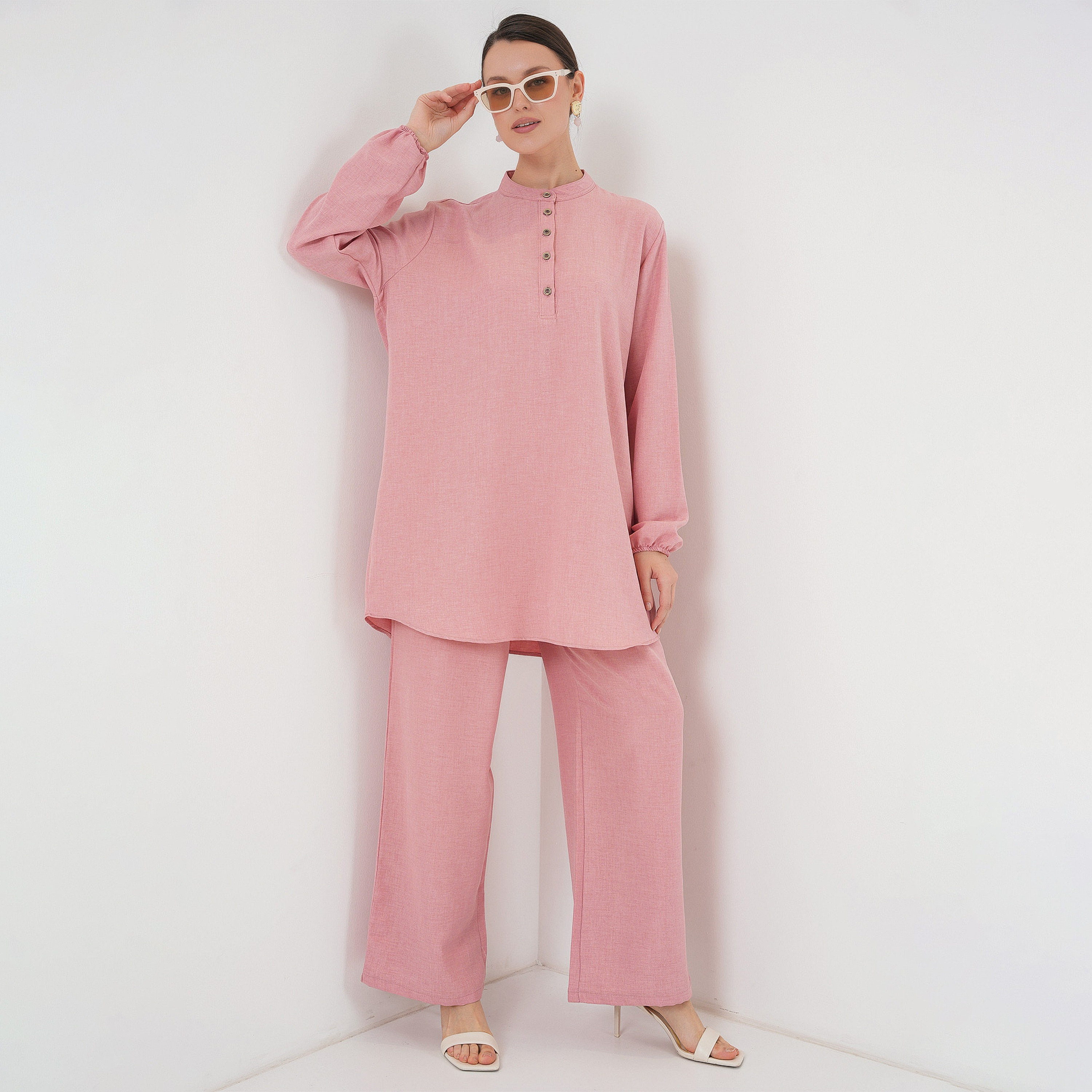 طقم نسائي من الكتان، تونيك بياقة الماندرين وسروال من بيجدارت-women-clothing-coordsets-image-19