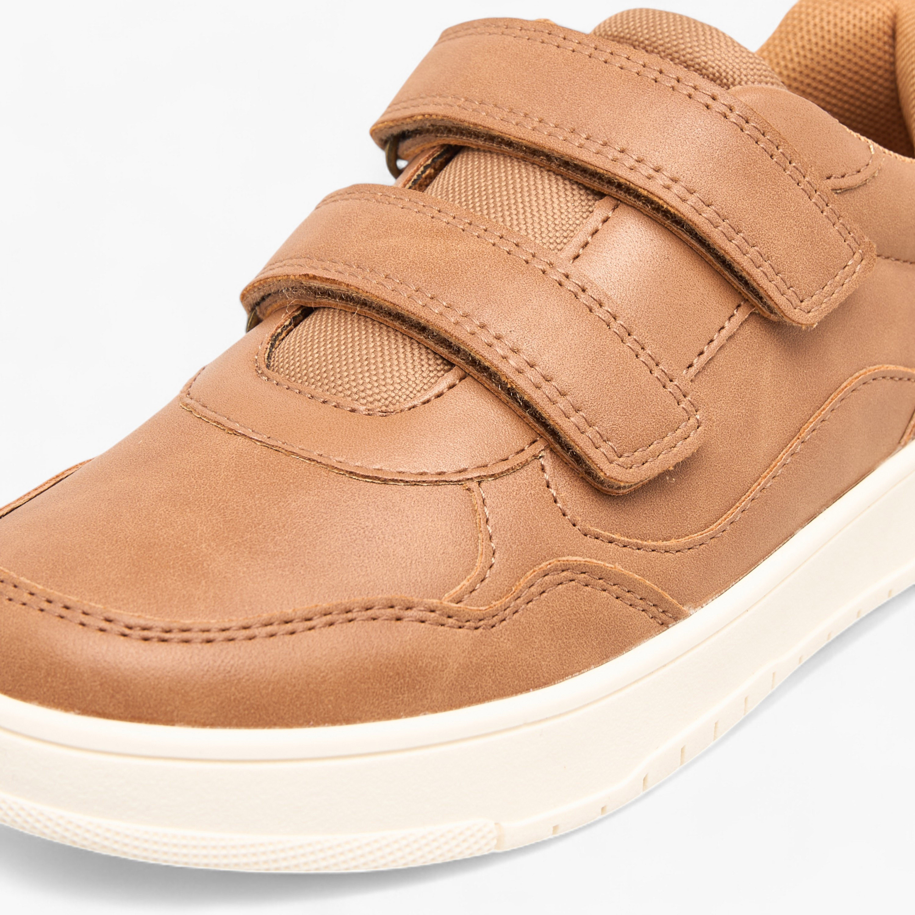Mister Duchini Panelled Sneakers with Hook and Loop Closure-boys-shoes-sneakers-image-4