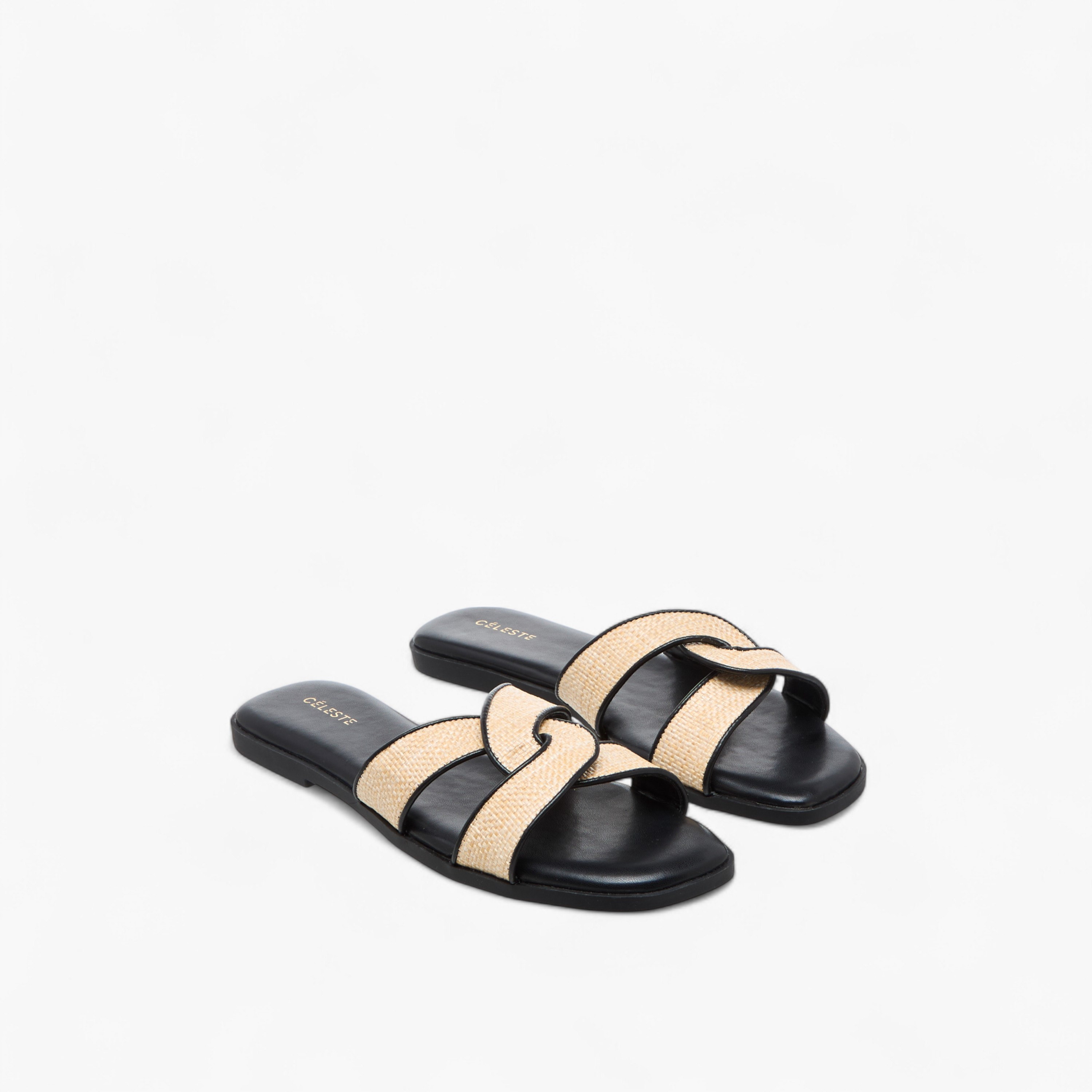 صندل نسائي مسطح بارز الملمس وسهل الارتداء من سيليست-women-shoes-flats-sandals-image-1